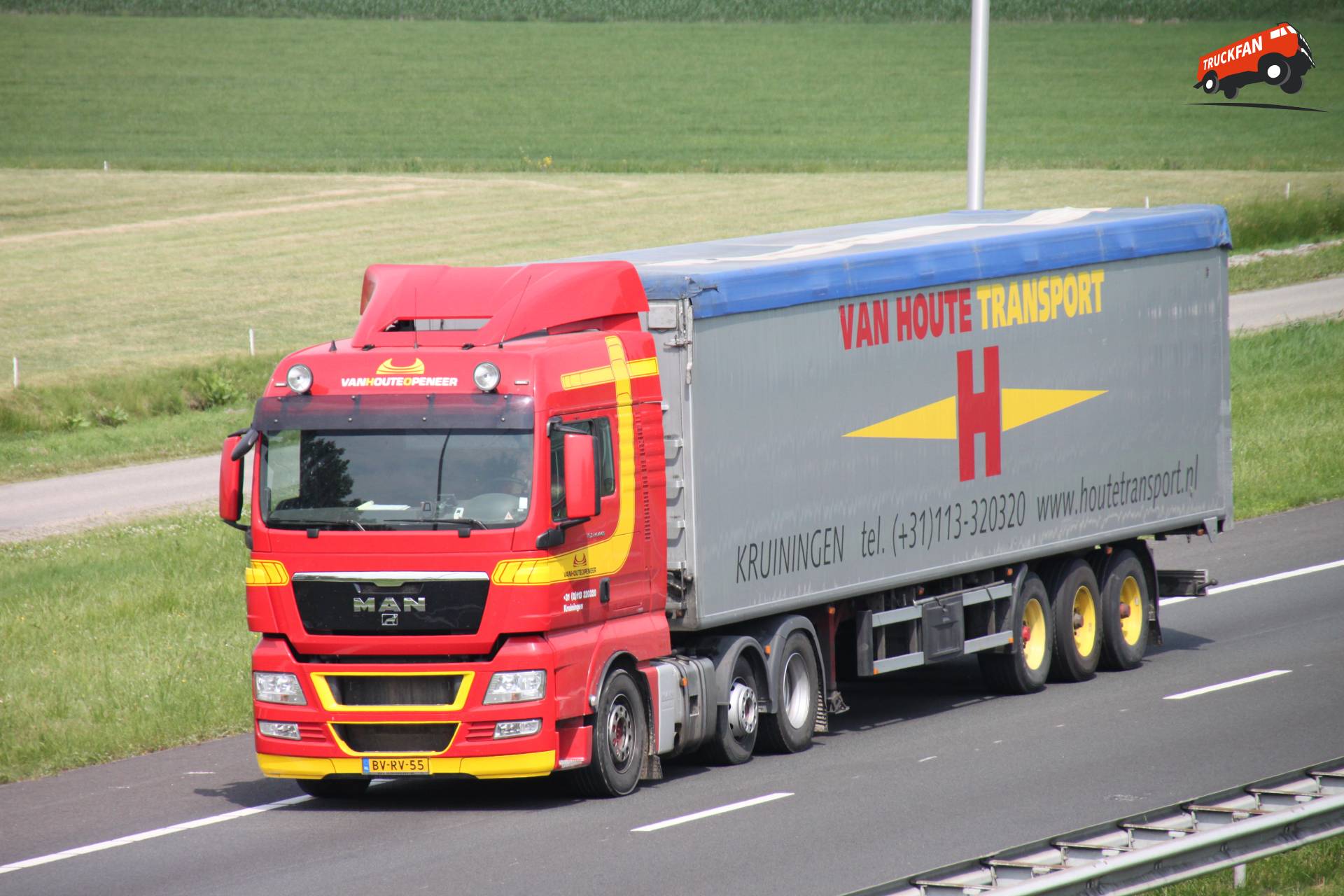 MAN TGX