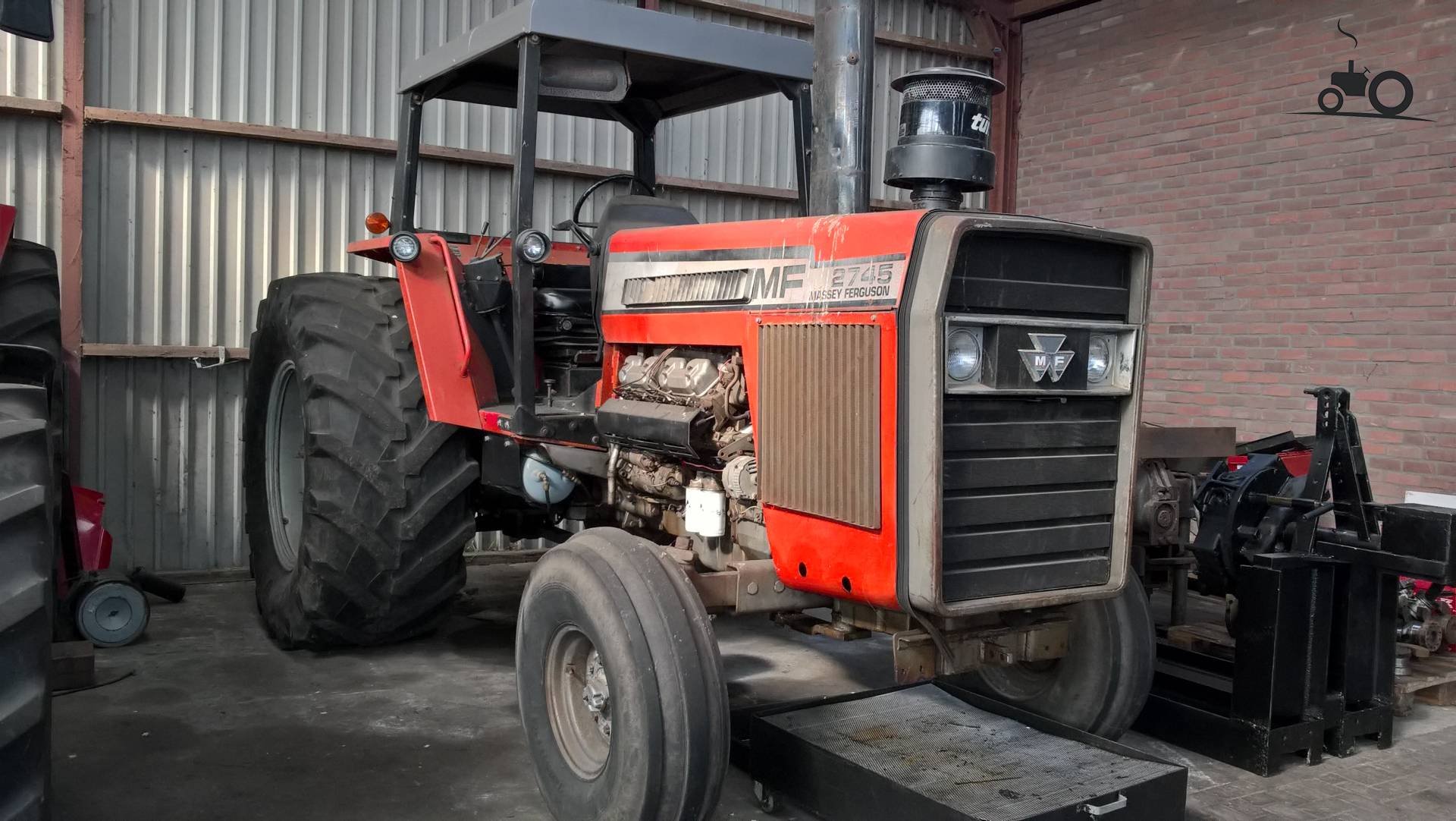 Land- & Tuinbouw Mechanisatiebedrijf Van De Riet - TractorFan