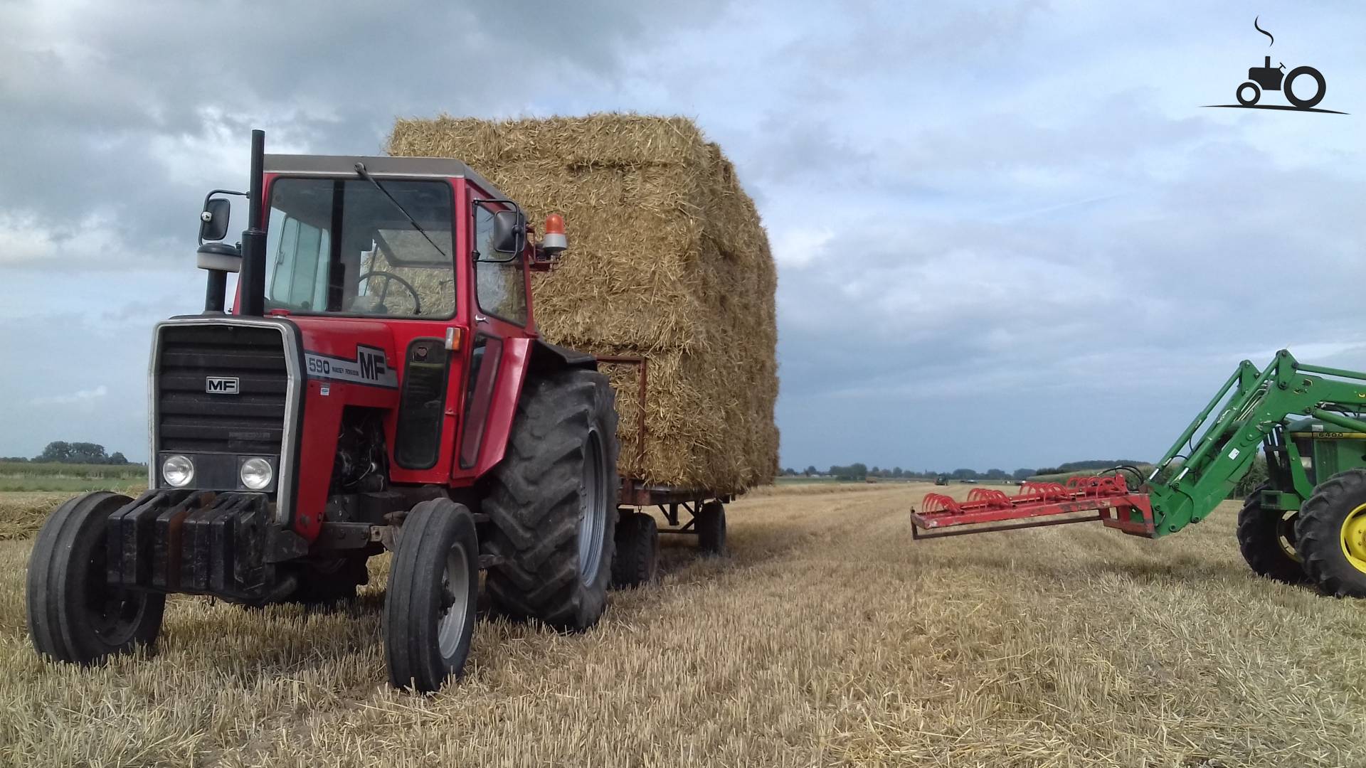 Foto Massey Ferguson 590 #1178667