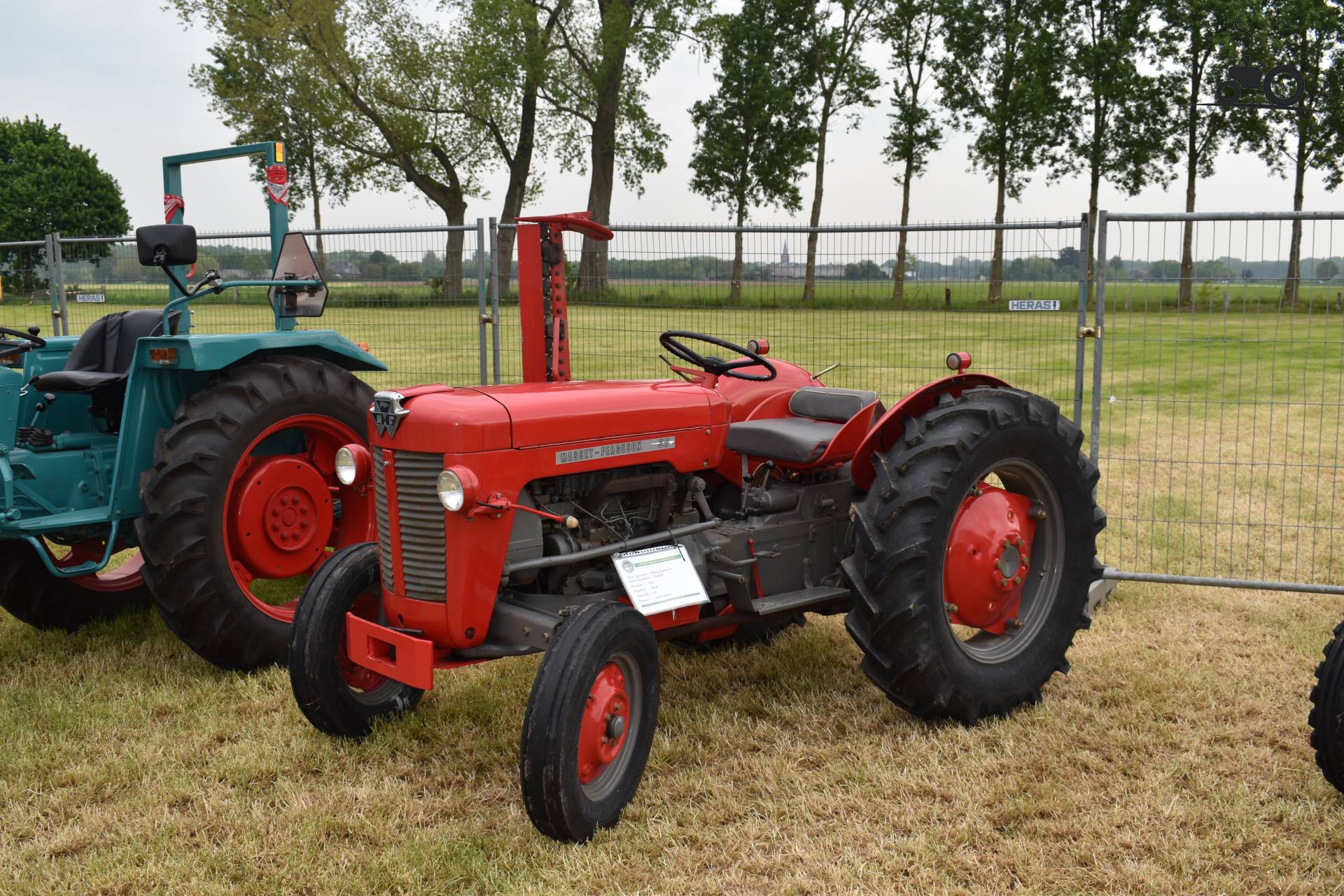 Foto Massey Ferguson 30 1298799