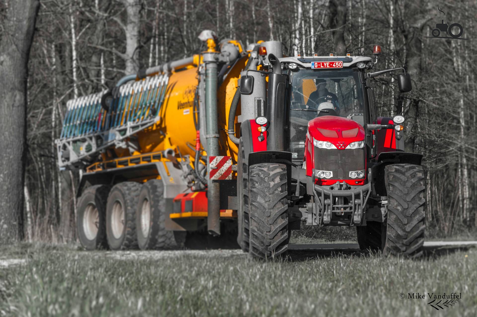 Massey Ferguson 8727