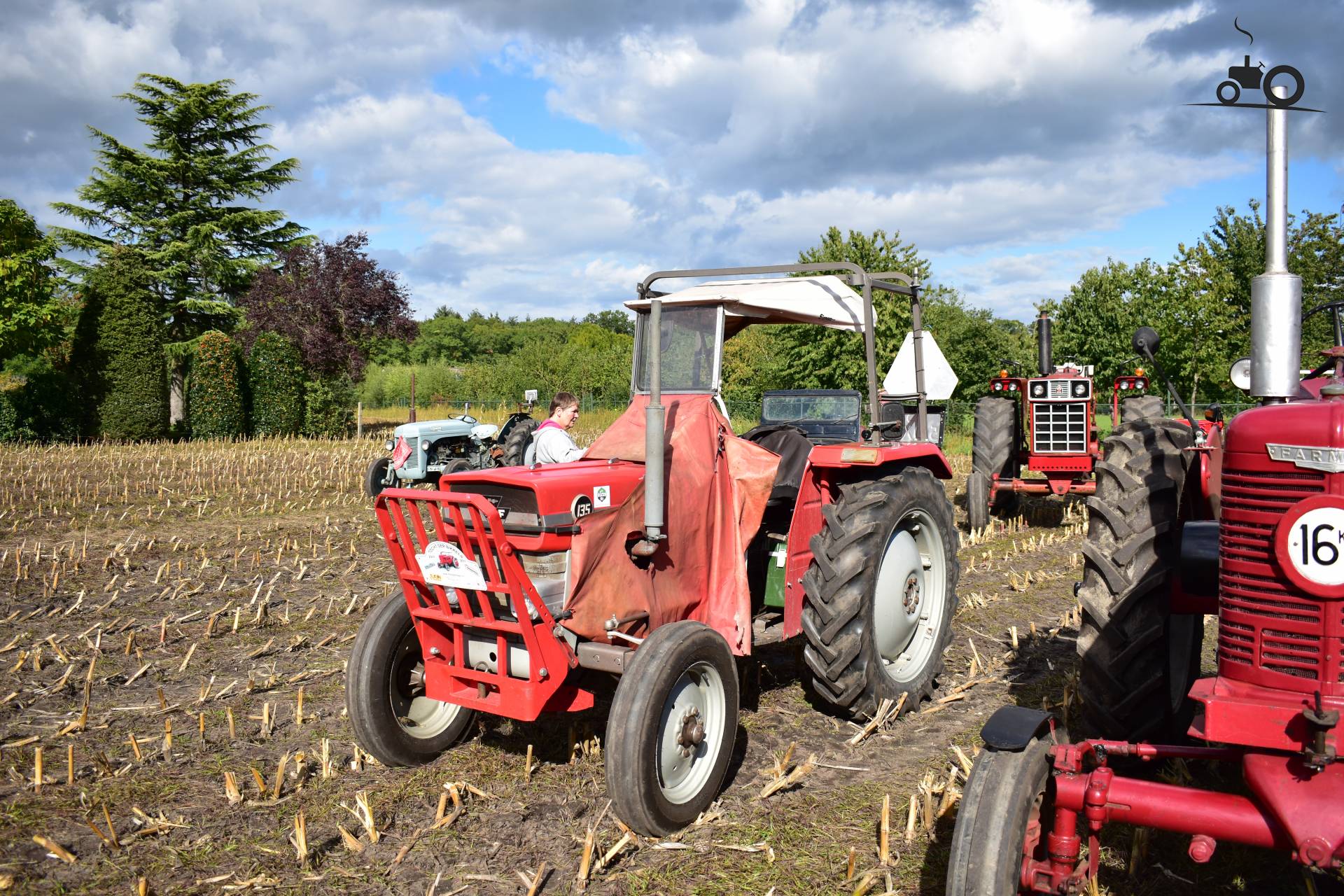 Foto Massey Ferguson 135 1498365 3672