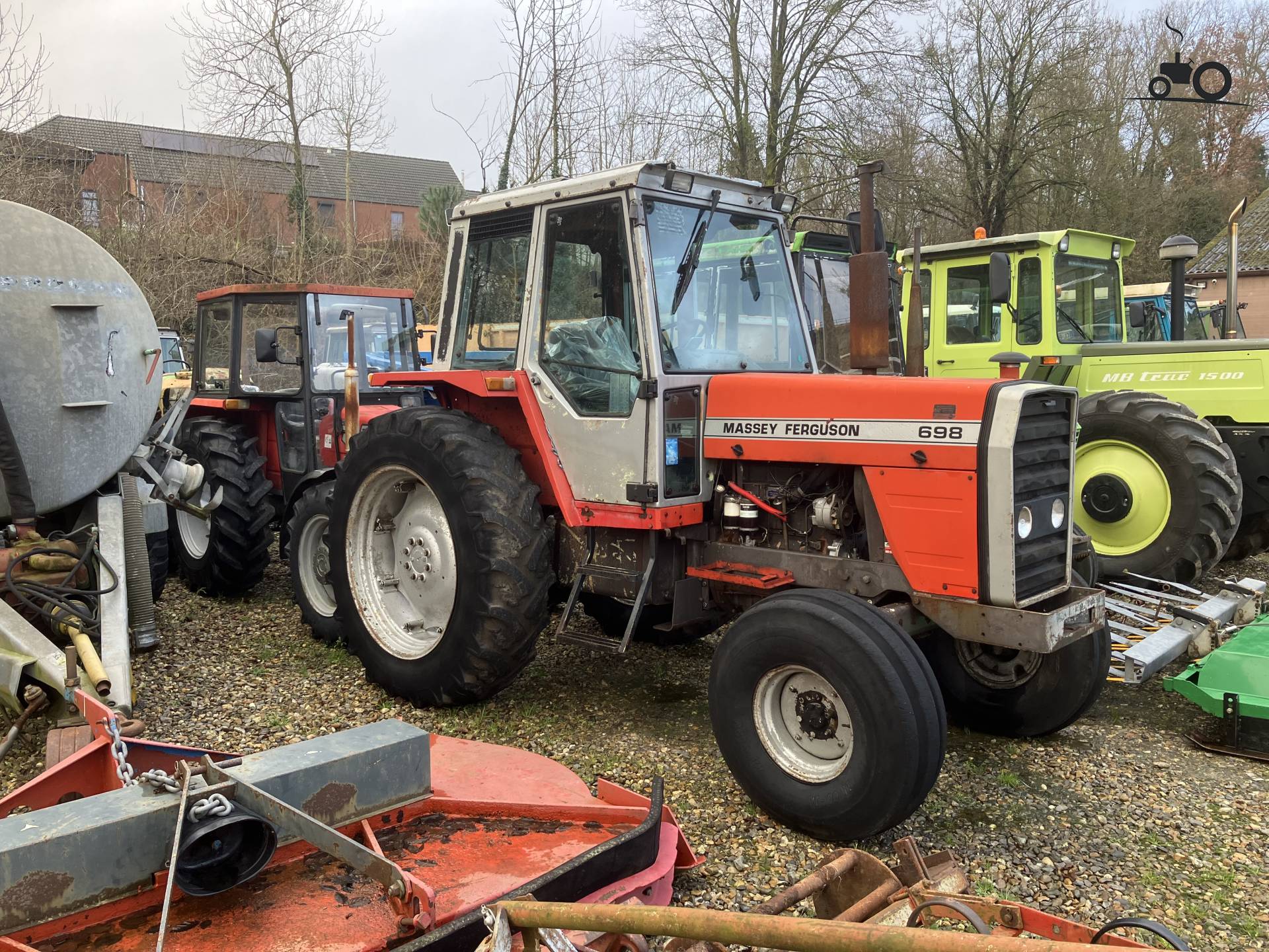 Massey Ferguson 698T Fanclub - Specificaties, Foto's, Reviews & Forum