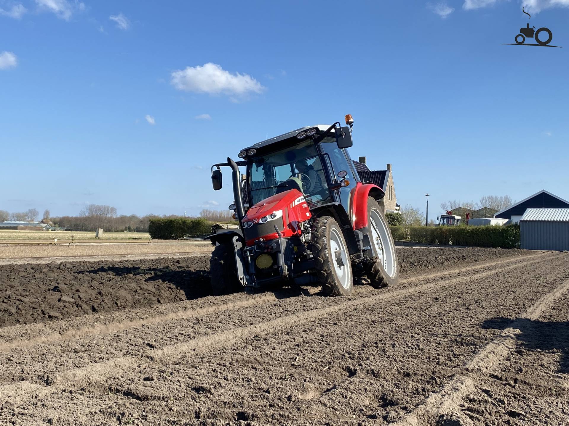 Massey Ferguson 5608 Fanclub - Specificaties, Foto's, Reviews & Forum