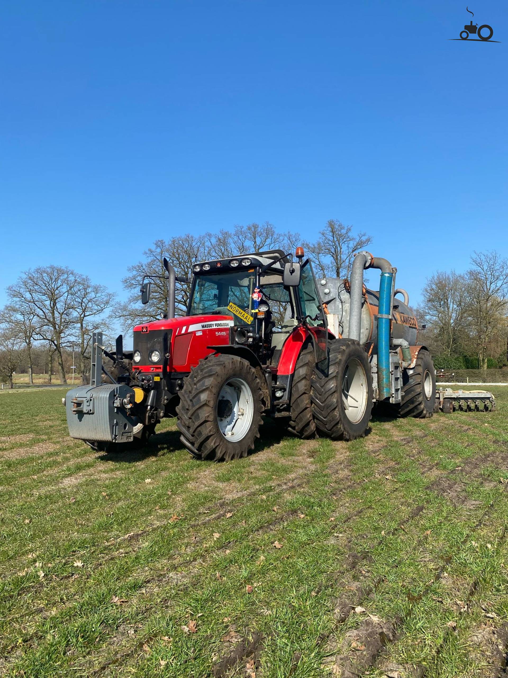 Massey Ferguson 5445 Fanclub - Specificaties, Foto's, Reviews & Forum