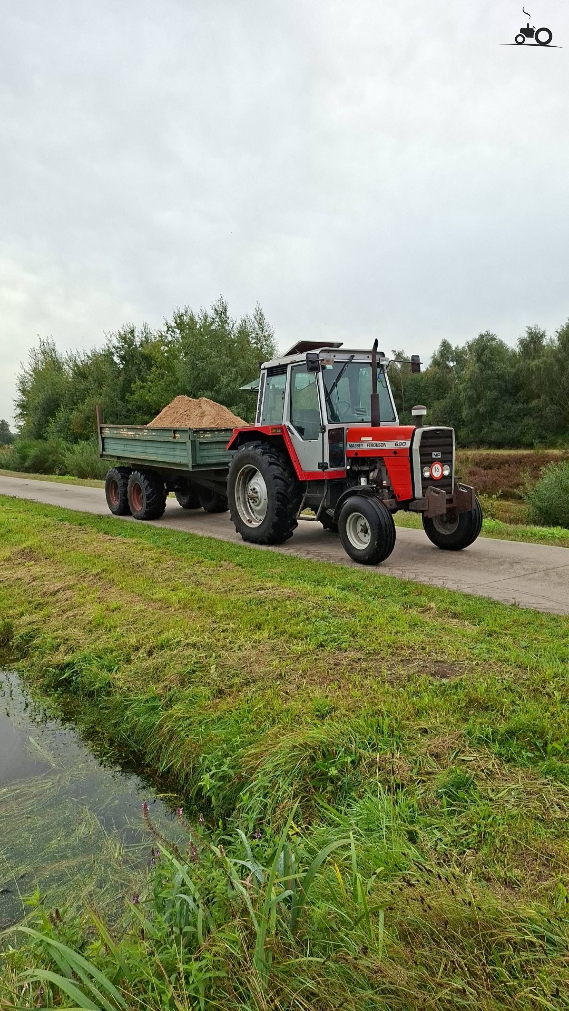 Massey Ferguson 690 - Latest Updates, Photos & Videos - Page 1