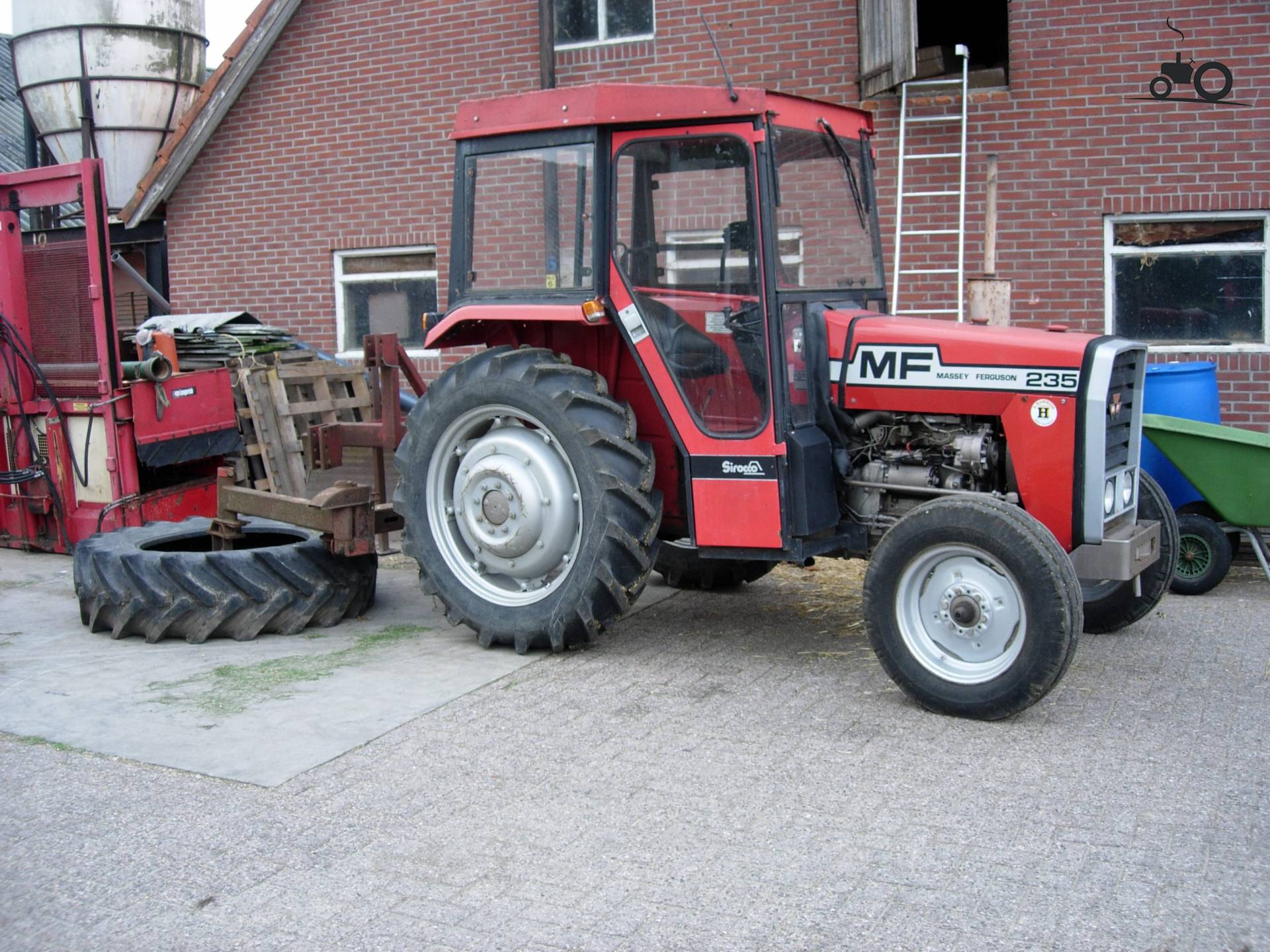 Foto Massey Ferguson 235 18914 1242