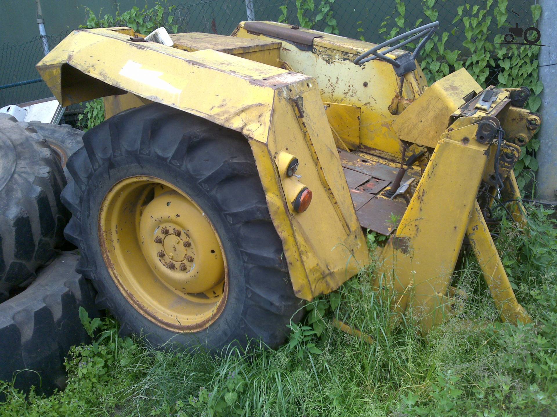 Massey Ferguson 50 B - France - Tracteur Image #370193