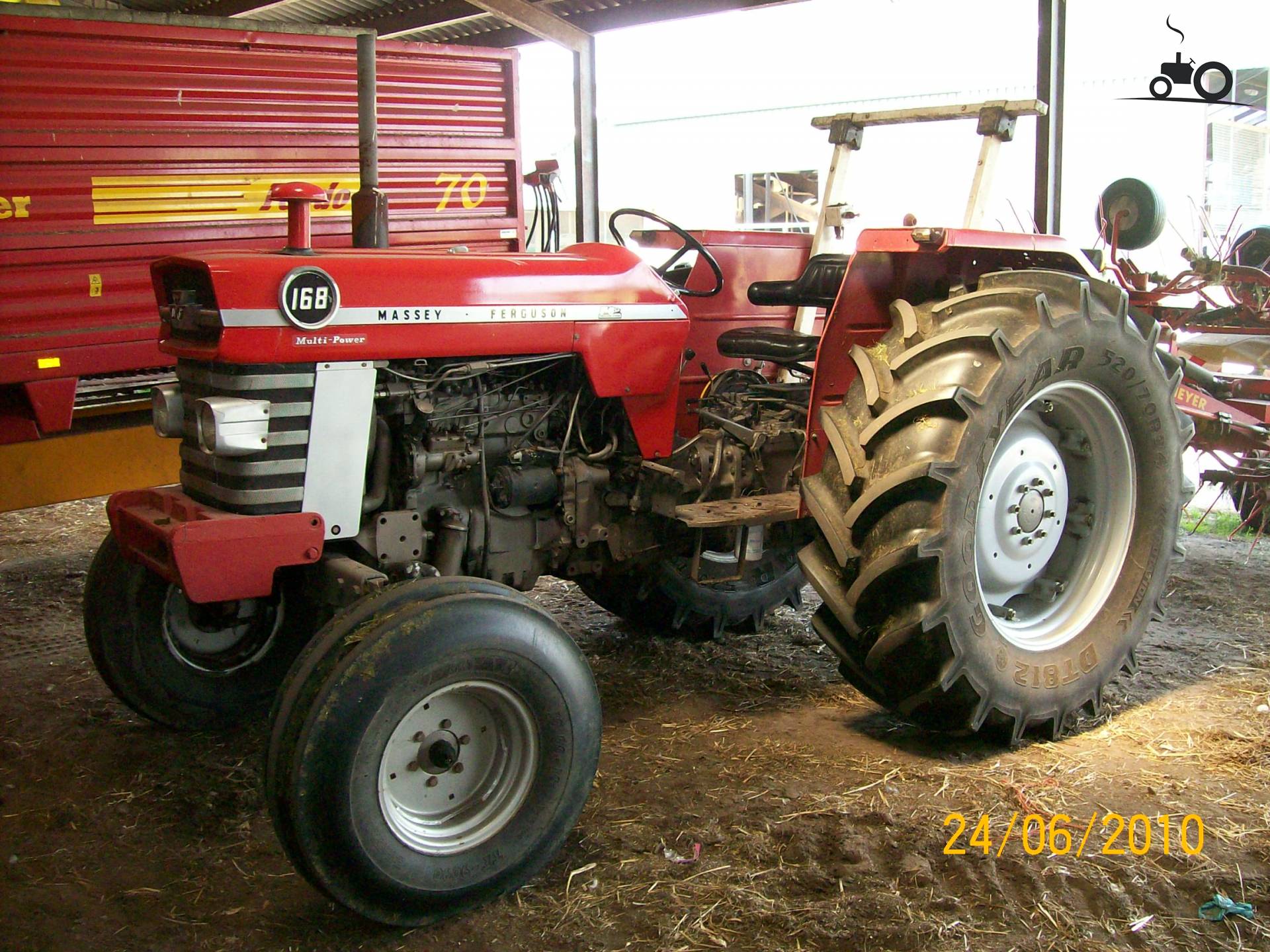 Foto Massey Ferguson 168