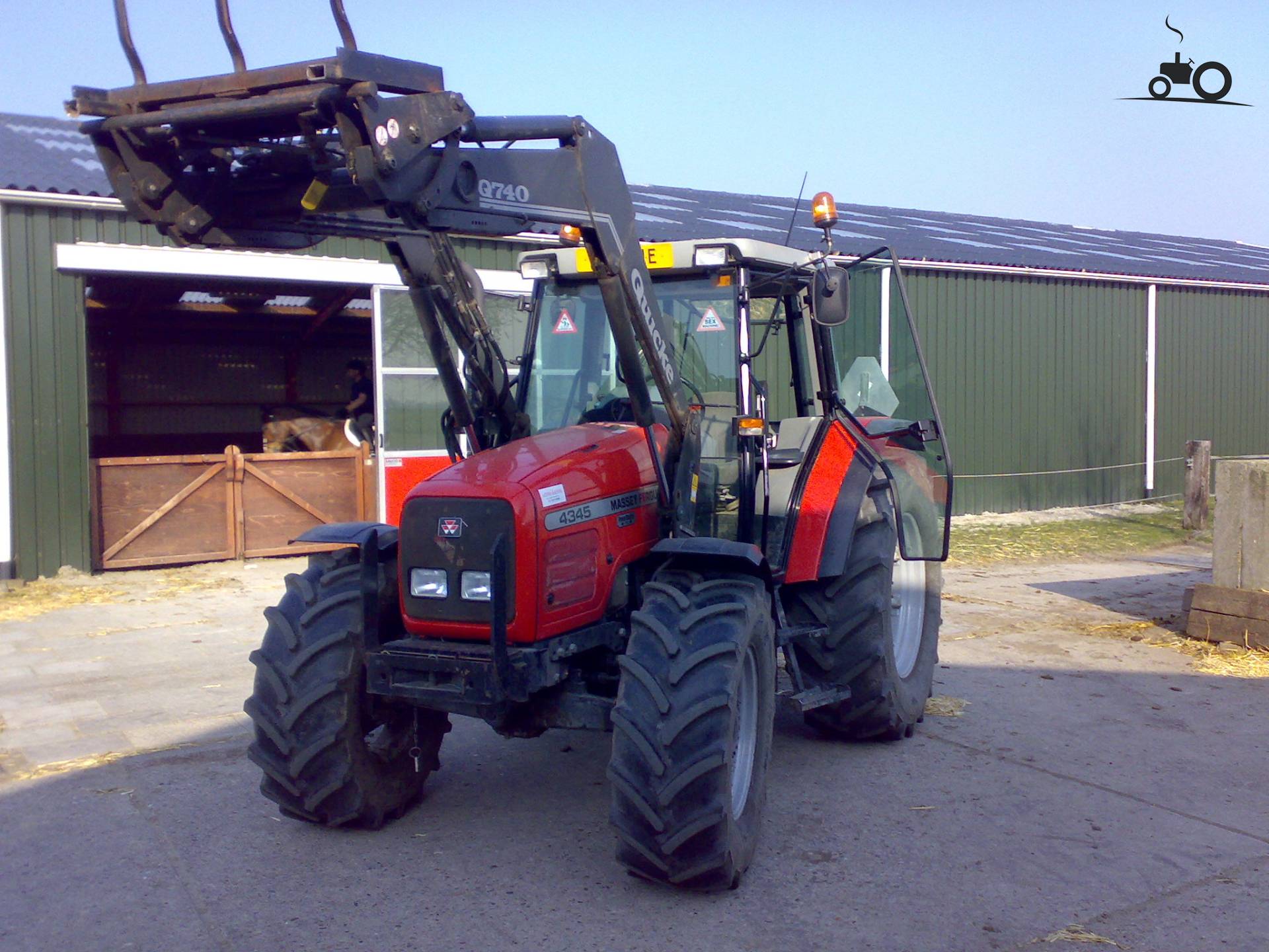 Massey Ferguson 4345 - United Kingdom - Tractor picture #44578
