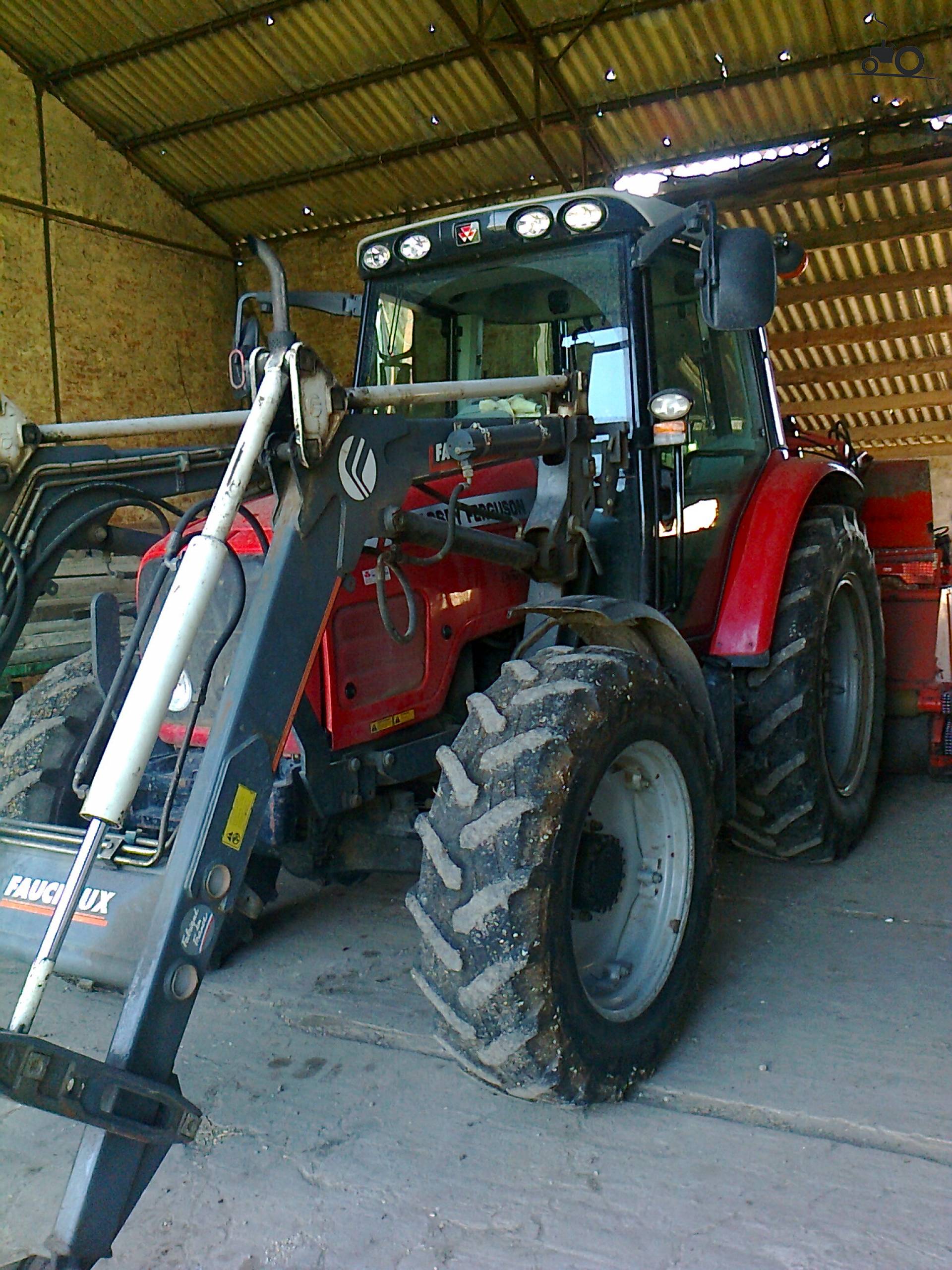 Massey Ferguson 5455