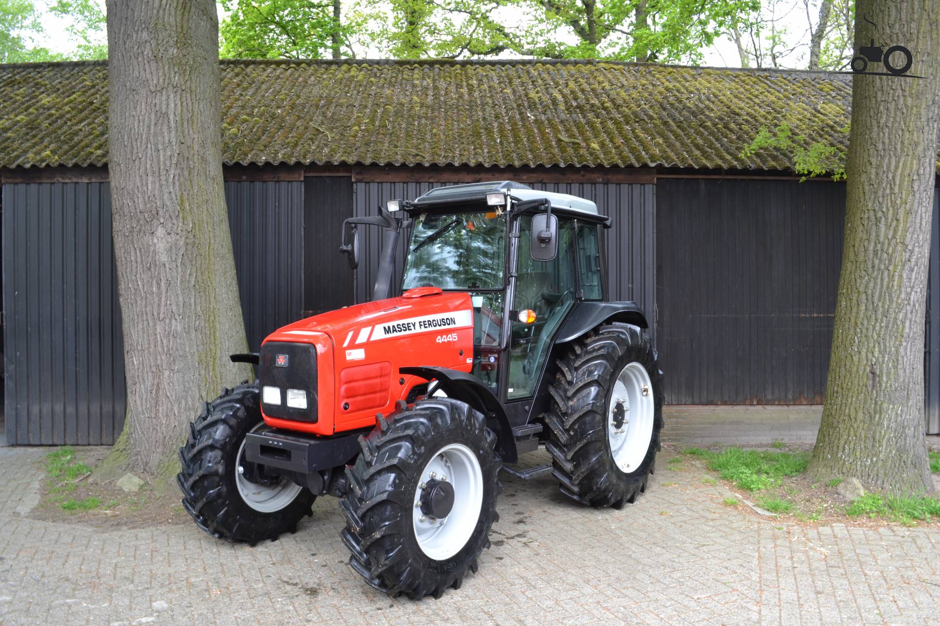 Massey Ferguson 4445 Fan Club - Specs, Photos, Reviews & Forum