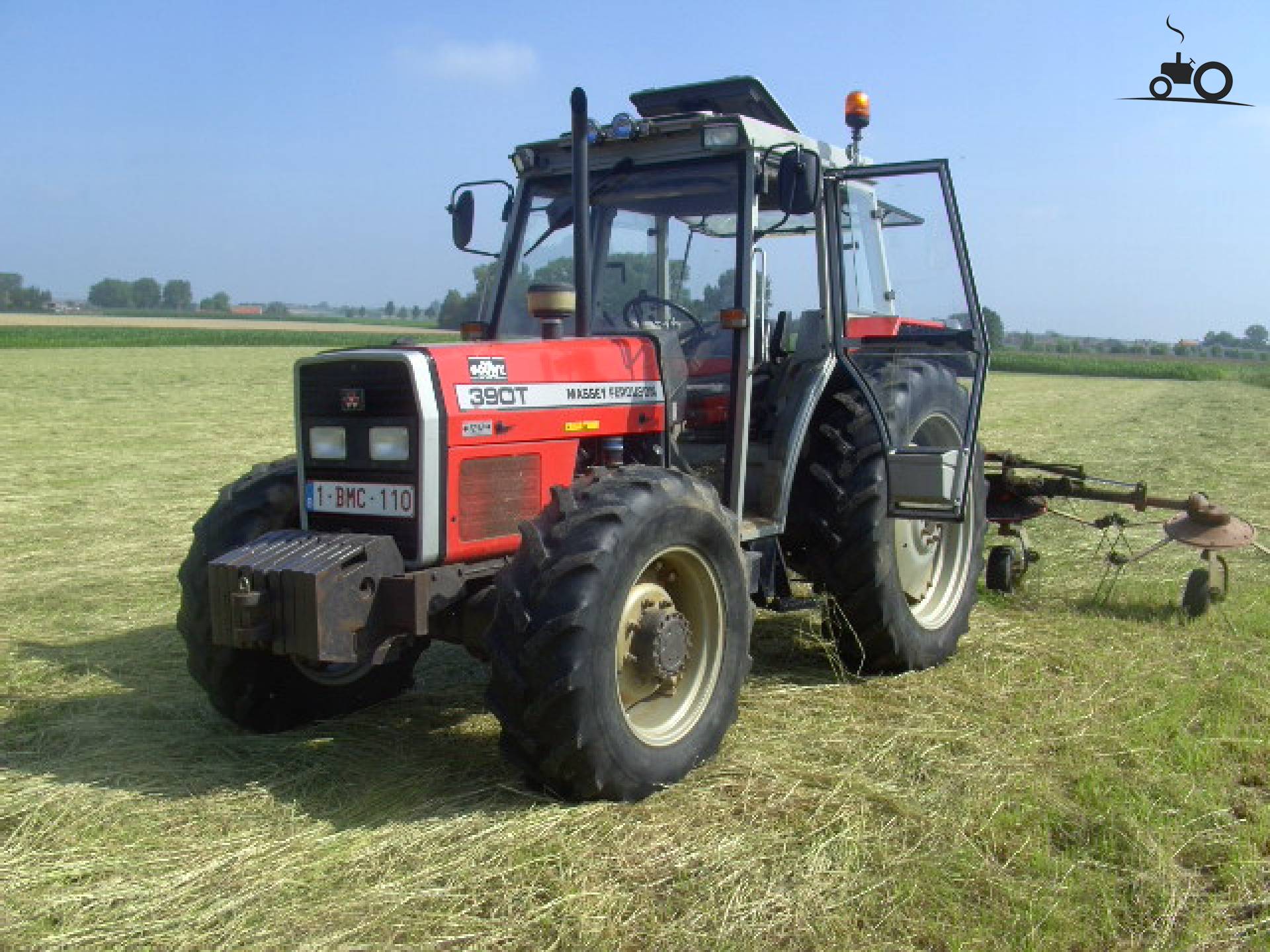 Foto Massey Ferguson 390 T #671196