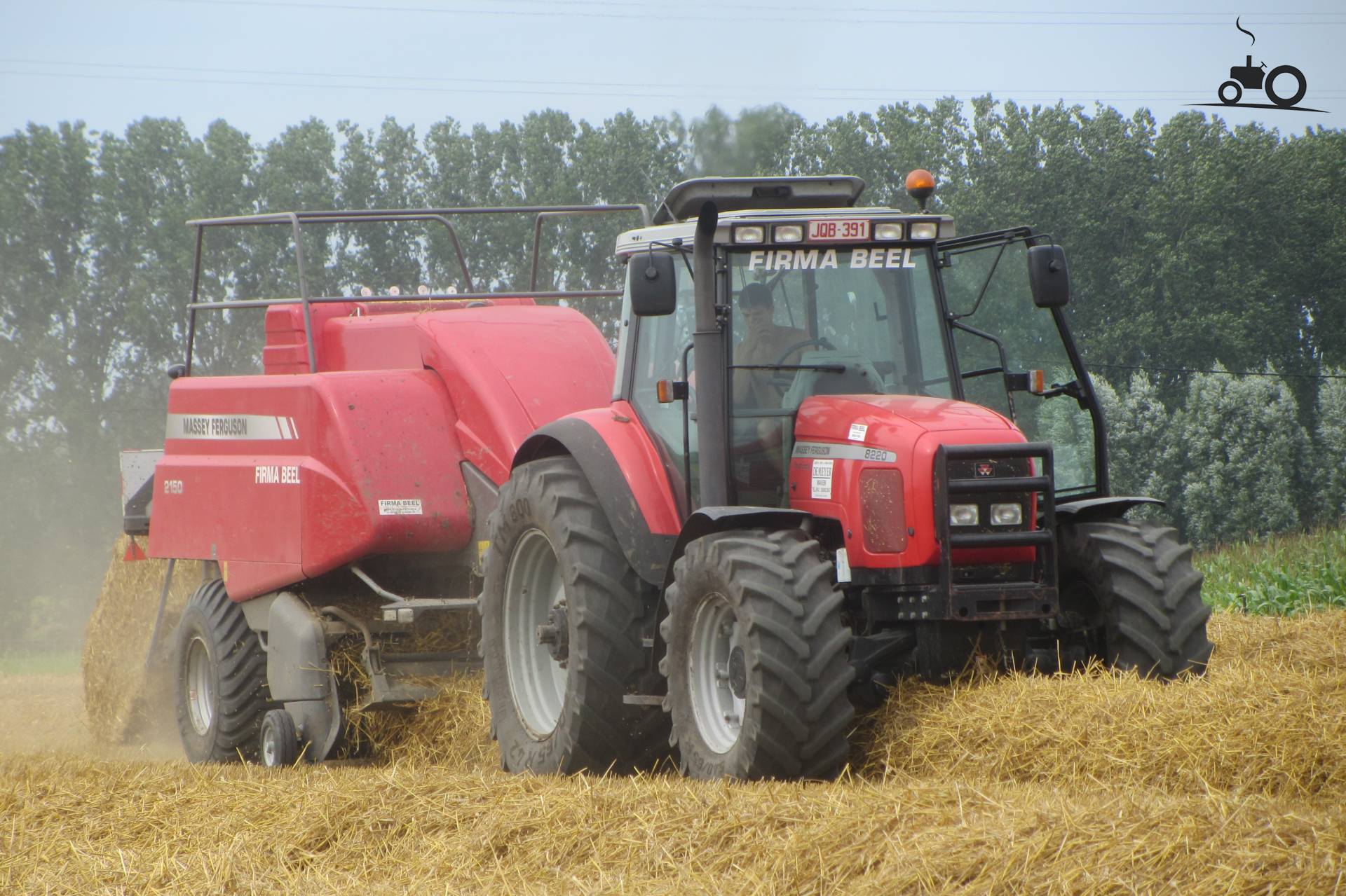 Foto Massey Ferguson 8220 #680851