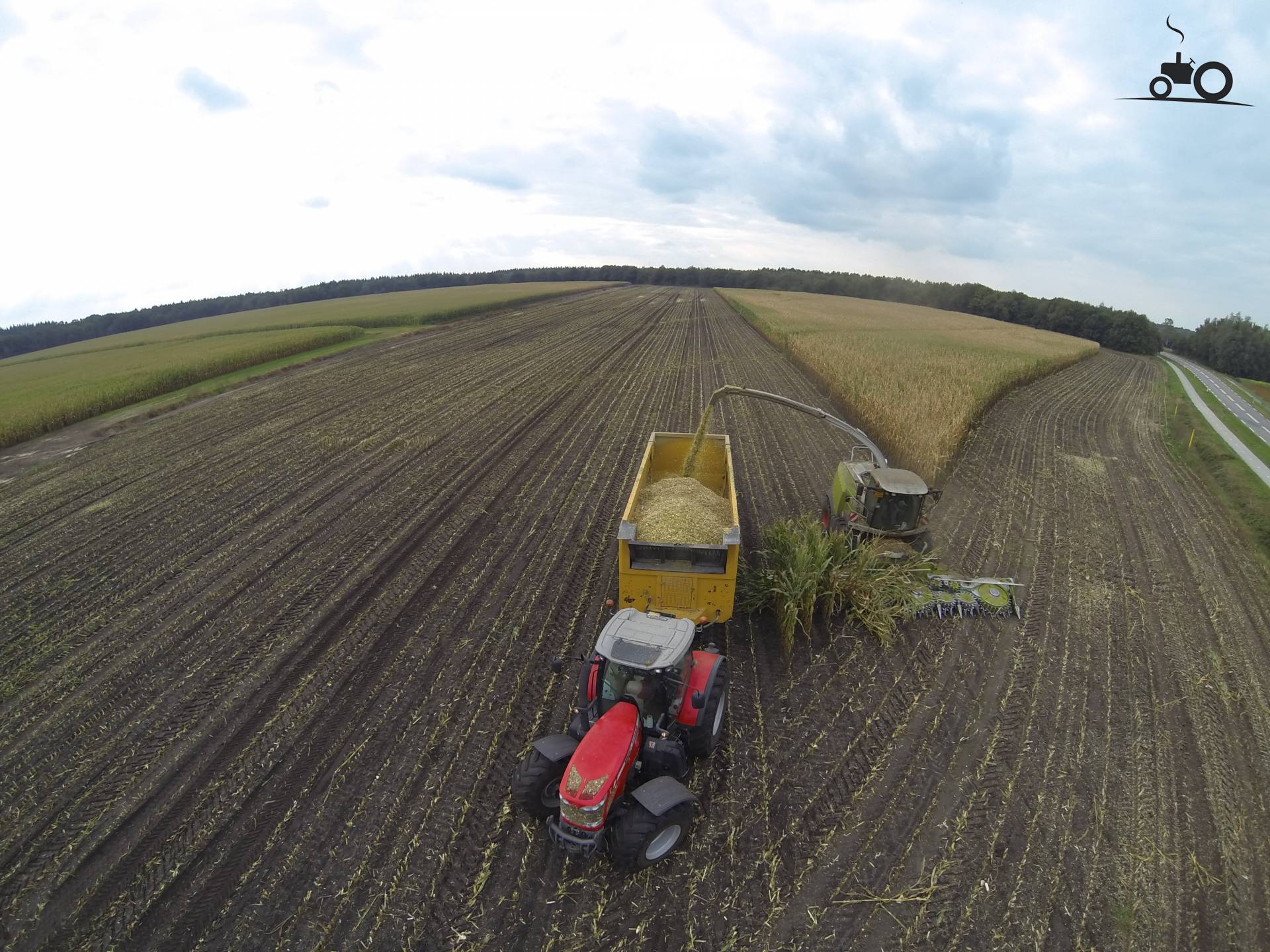 Massey Ferguson 8690 Fanclub - Specificaties, Foto's, Reviews & Forum