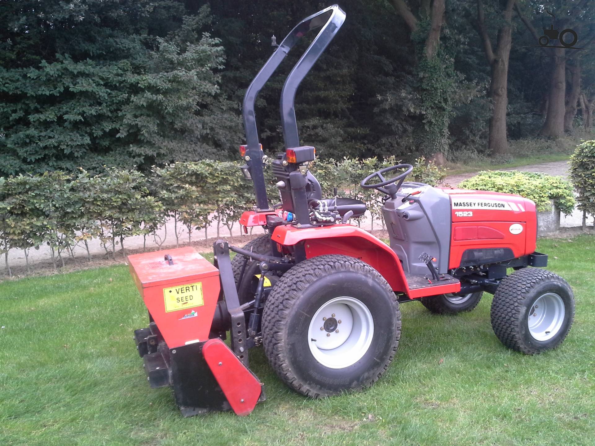 Massey Ferguson 1523 - Laatste Updates, Foto's & Video's