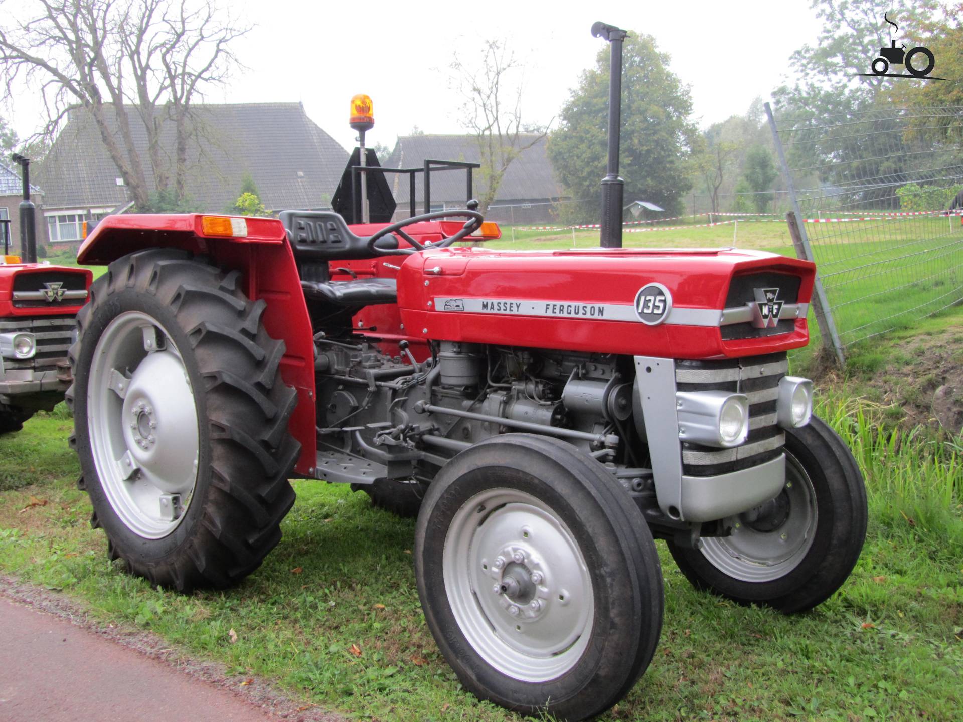 Foto Massey Ferguson 135 870321 6423