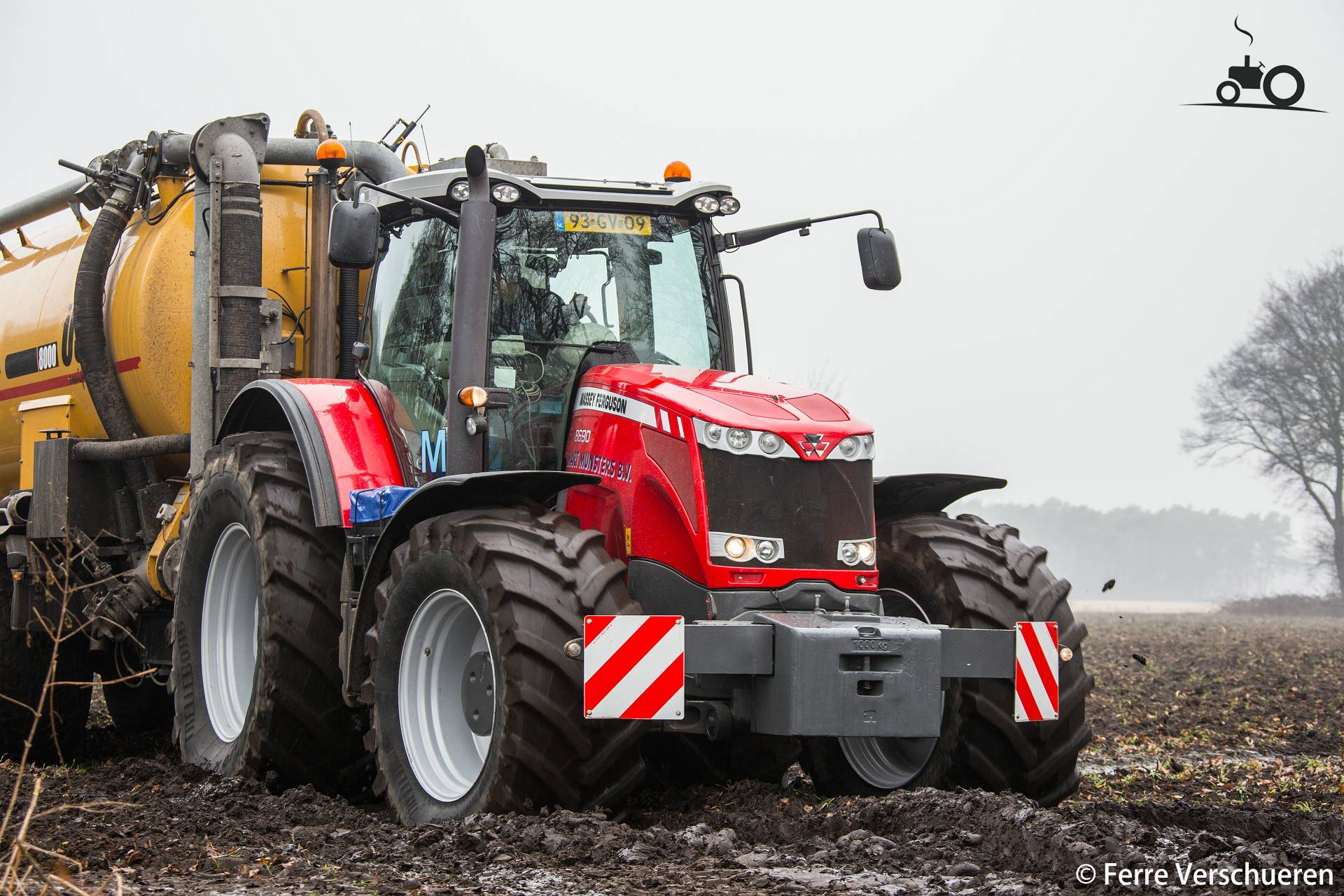 Foto Massey Ferguson 8690