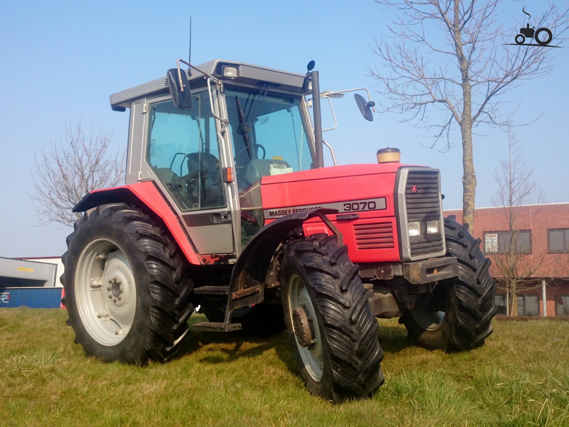 Massey Ferguson 3070 - Laatste Updates, Foto's & Video's - Pagina 1