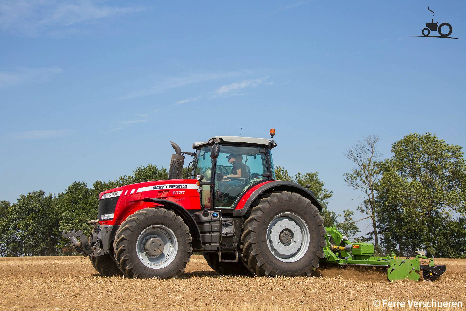 Foto Massey Ferguson 8737 931840 1799