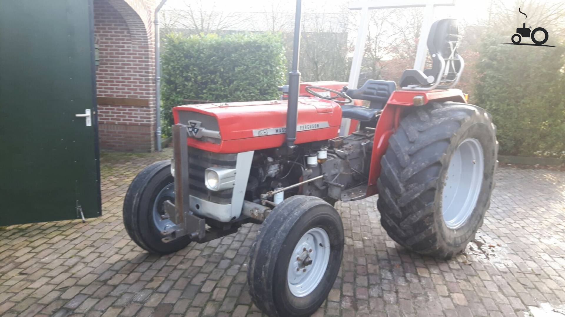 Foto Massey Ferguson 135 #947530