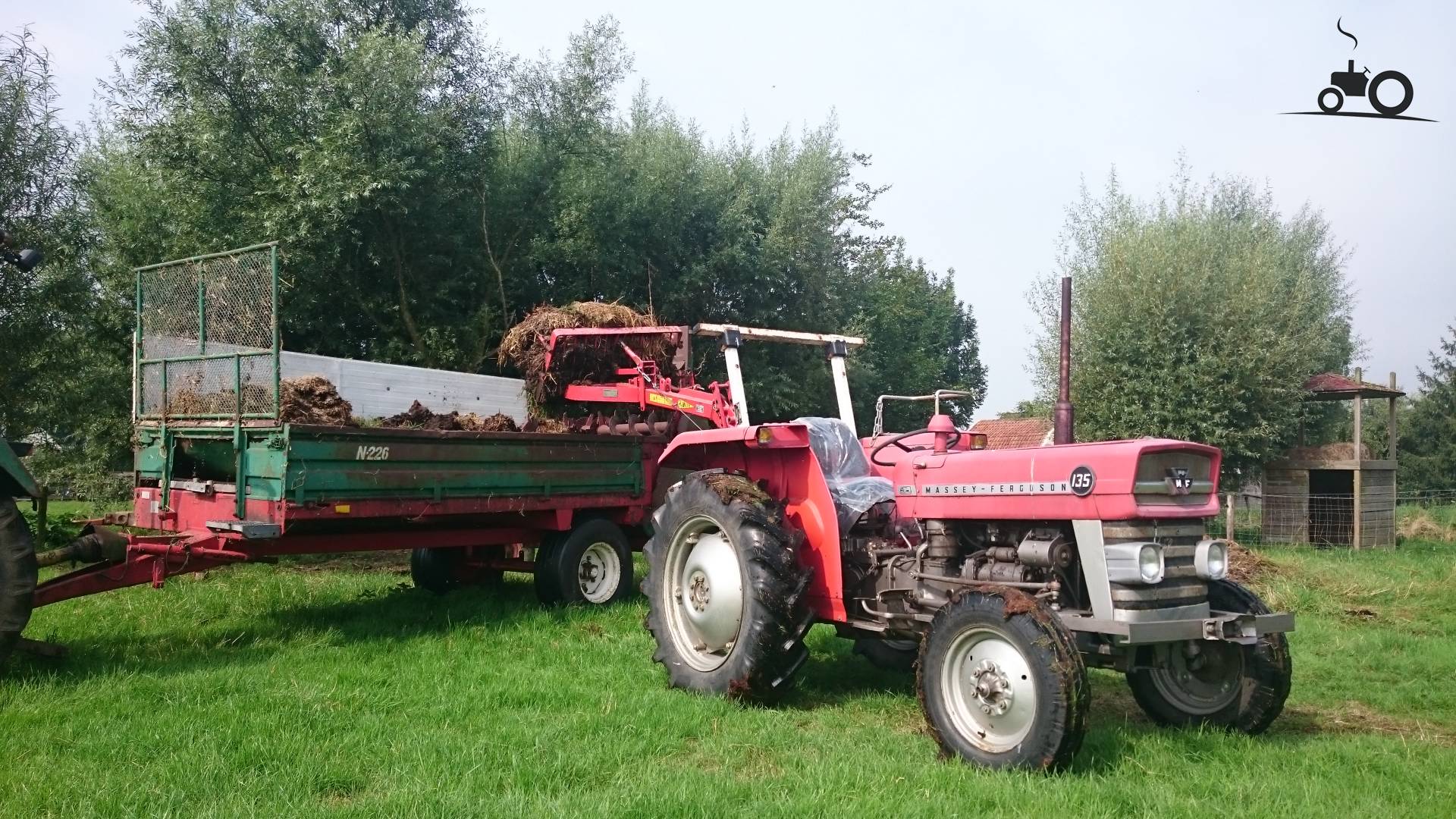 Foto Massey Ferguson 135 #976599