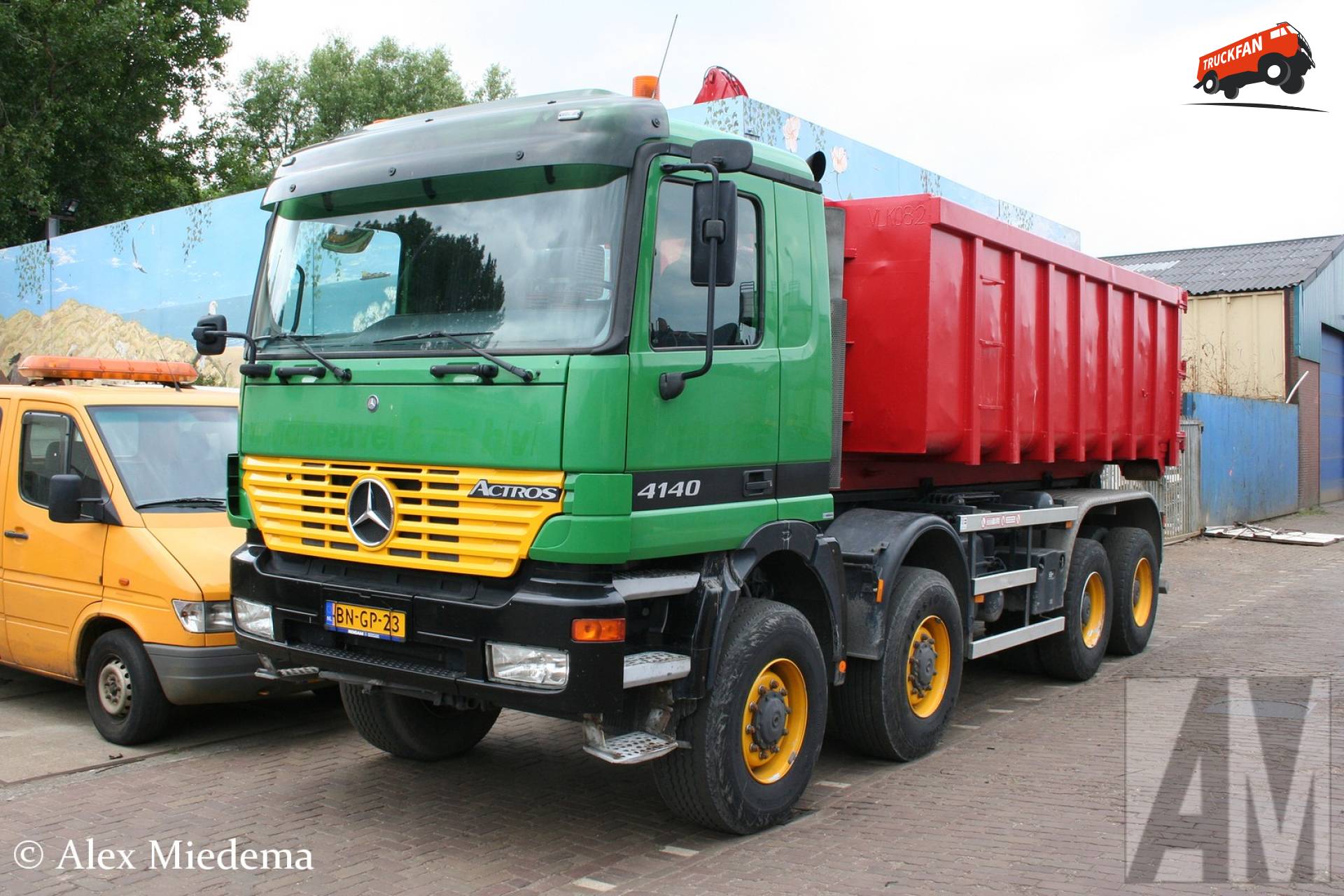 Mercedes-Benz Actros MP1