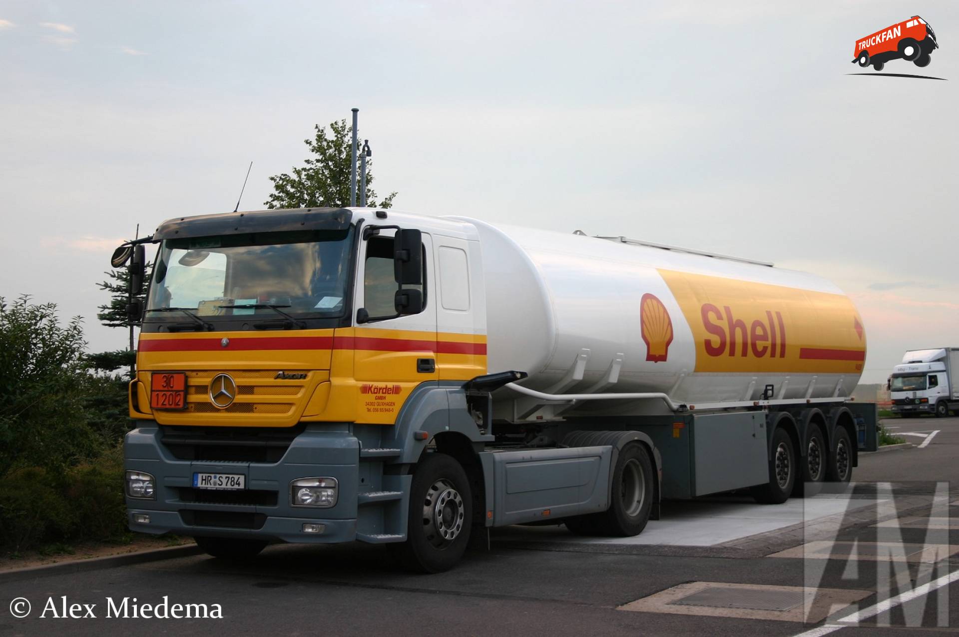 Mercedes-Benz Axor MP2