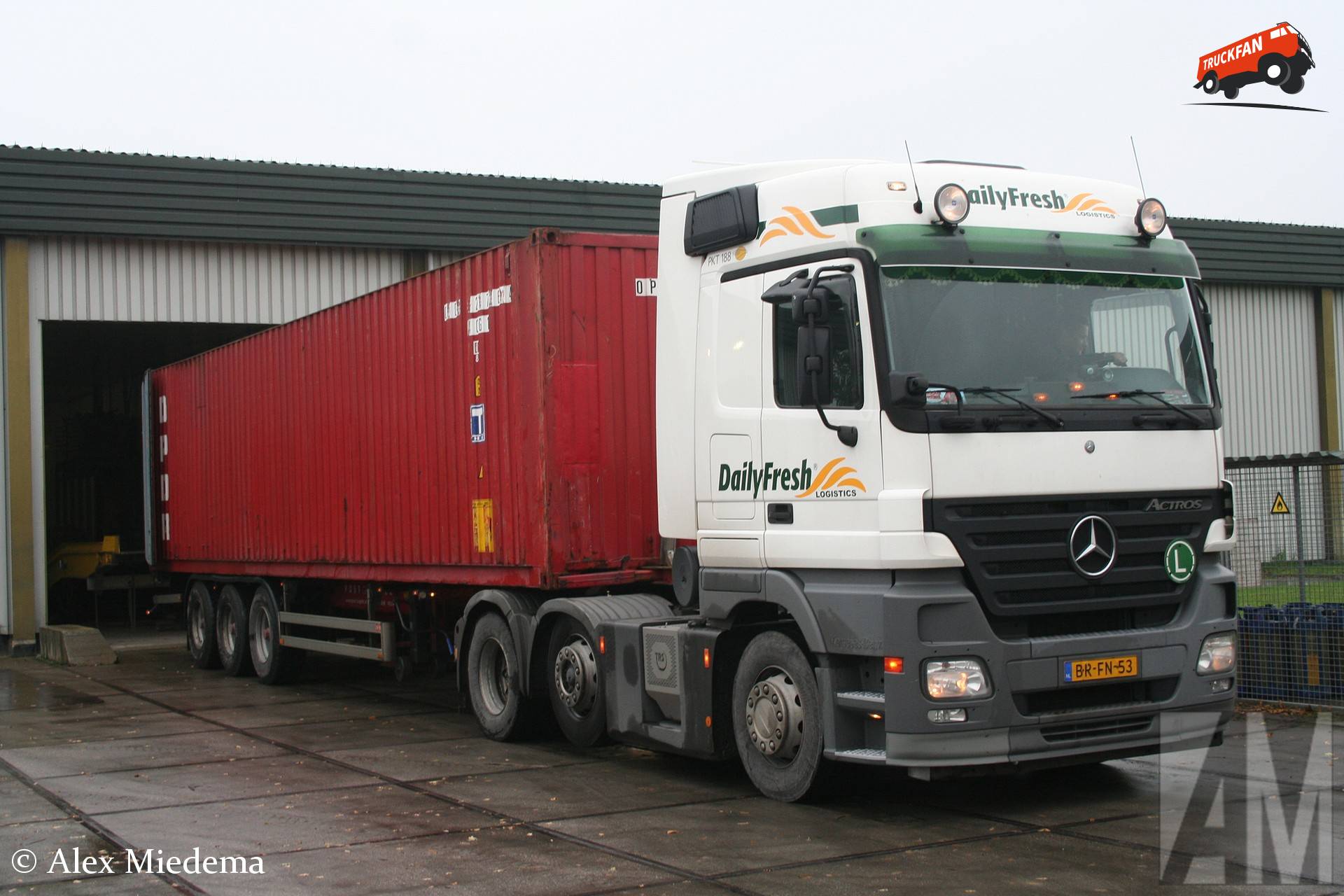 Mercedes-Benz Actros MP2