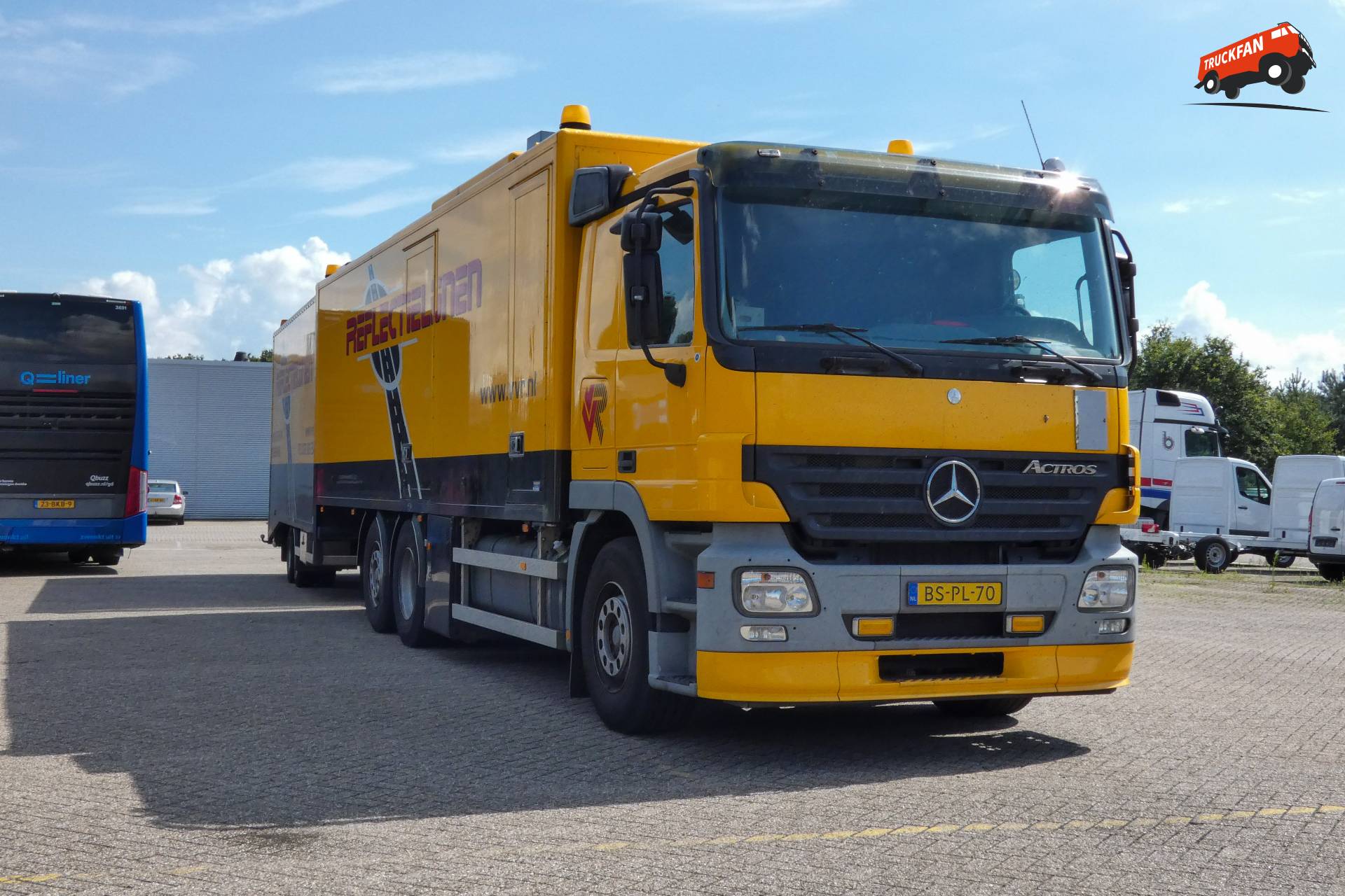 Mercedes-Benz Actros MP2