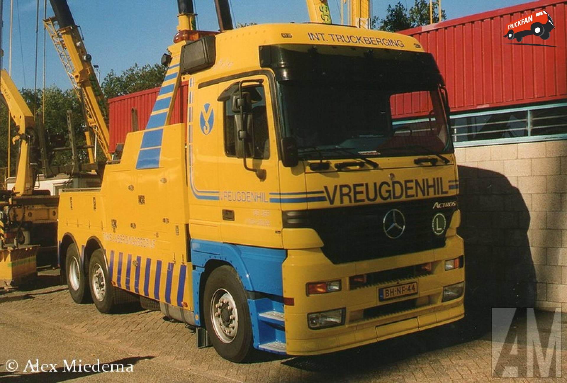 Mercedes-Benz Actros MP1