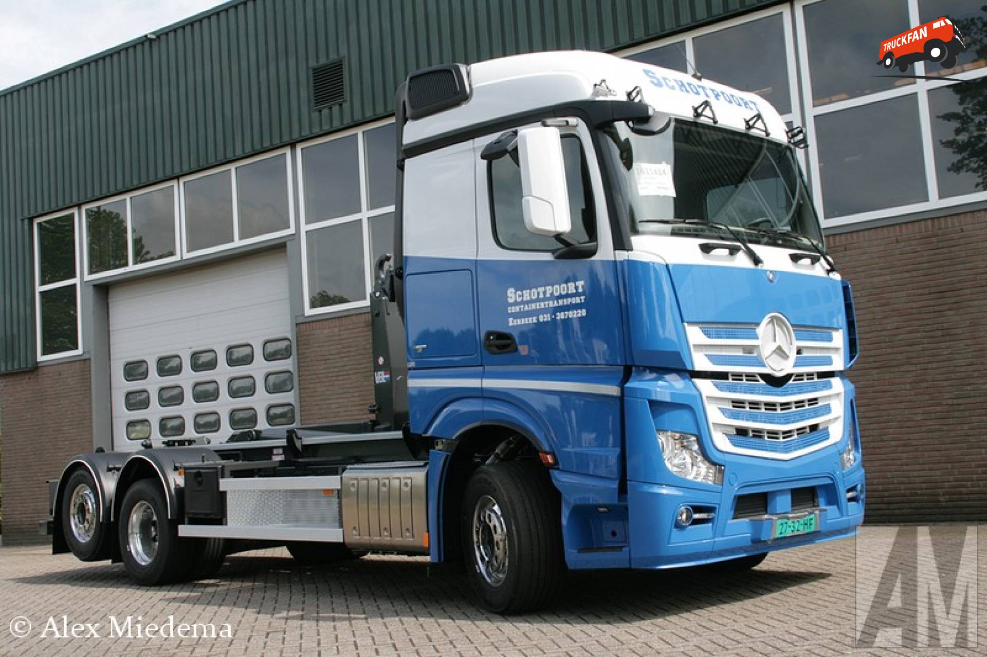 Mercedes-Benz Actros MP4