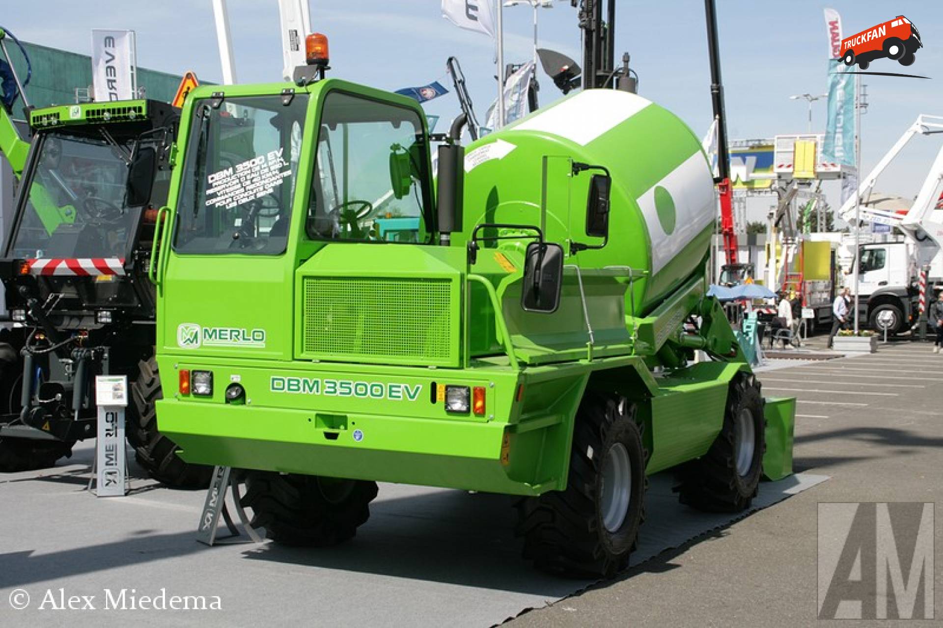 Merlo DBM 3500 EV Foto's - Communitybeelden & Afbeeldingen