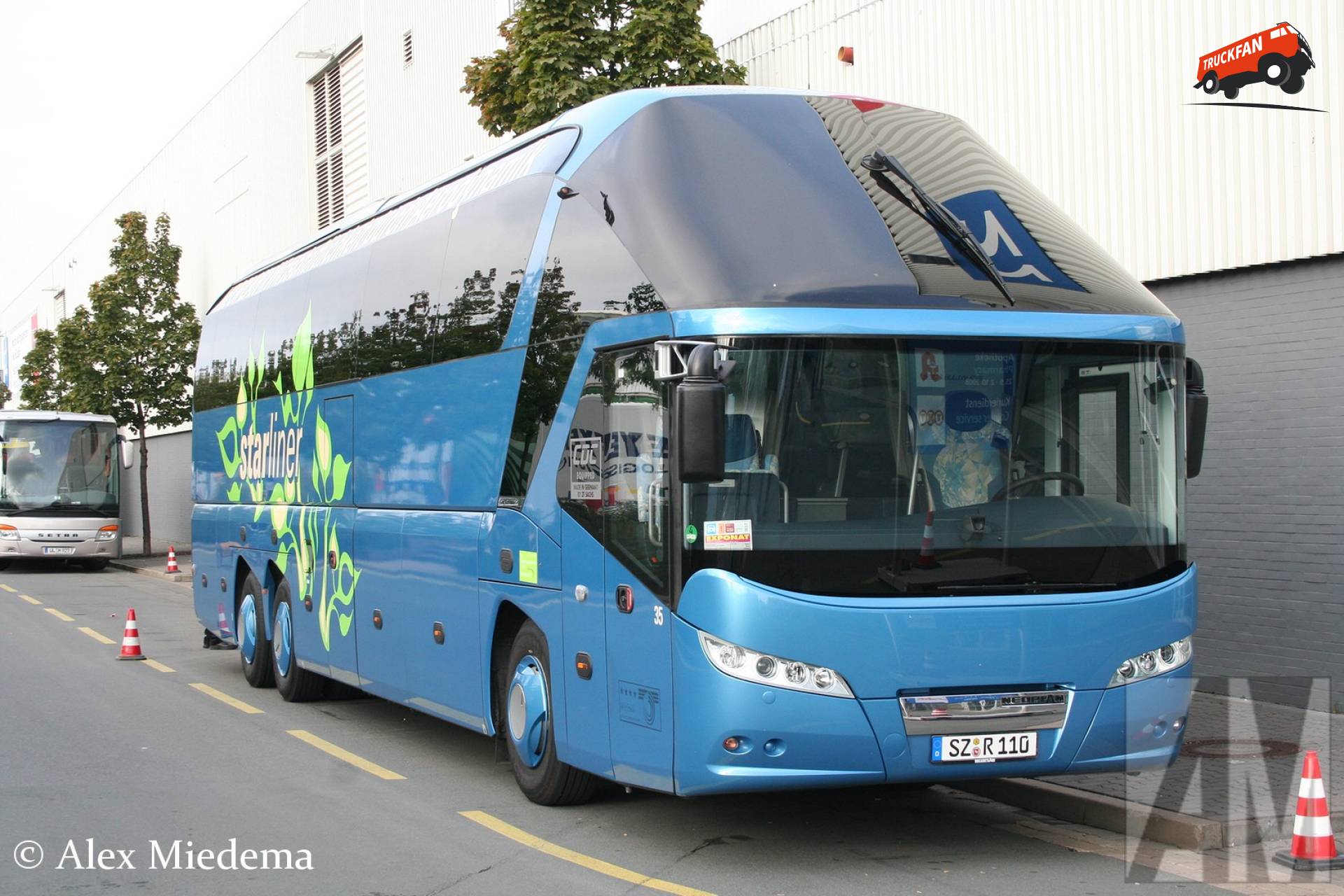 Neoplan Starliner Photos - Community Images & Pictures