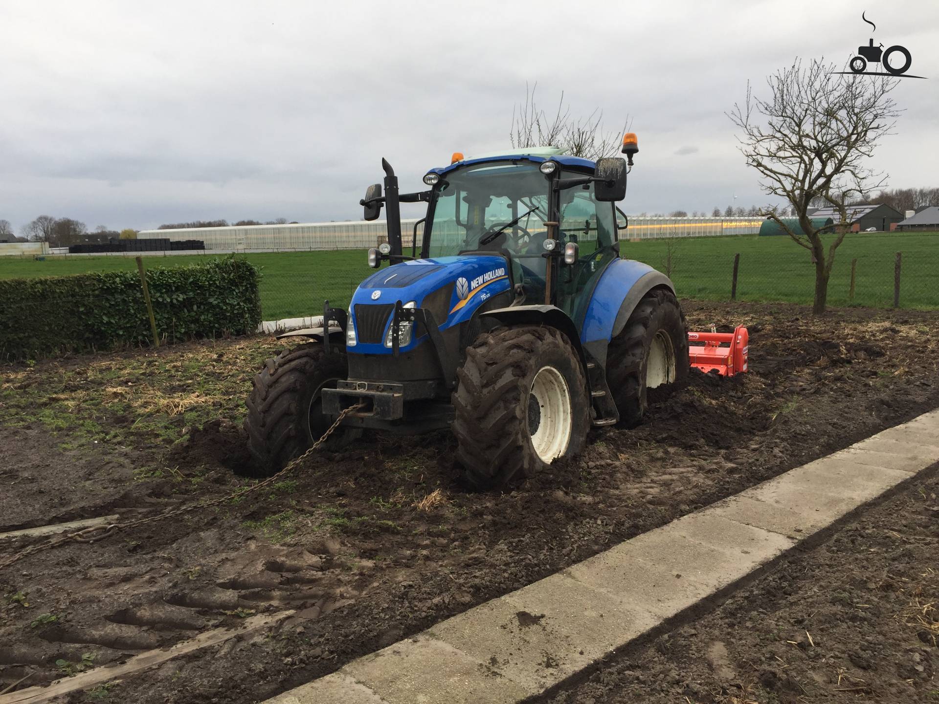 New Holland T 5.105