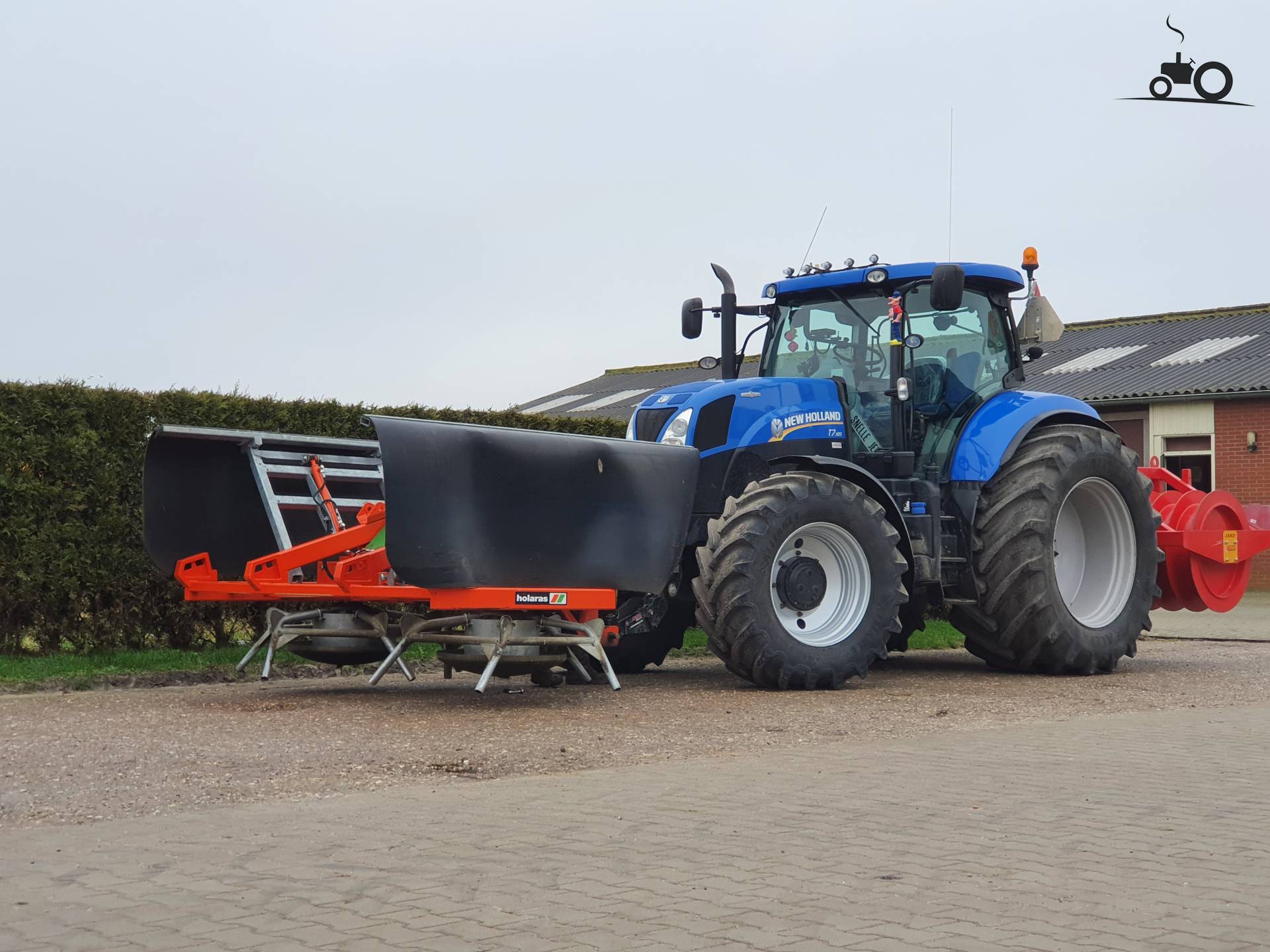 New Holland T 7.185