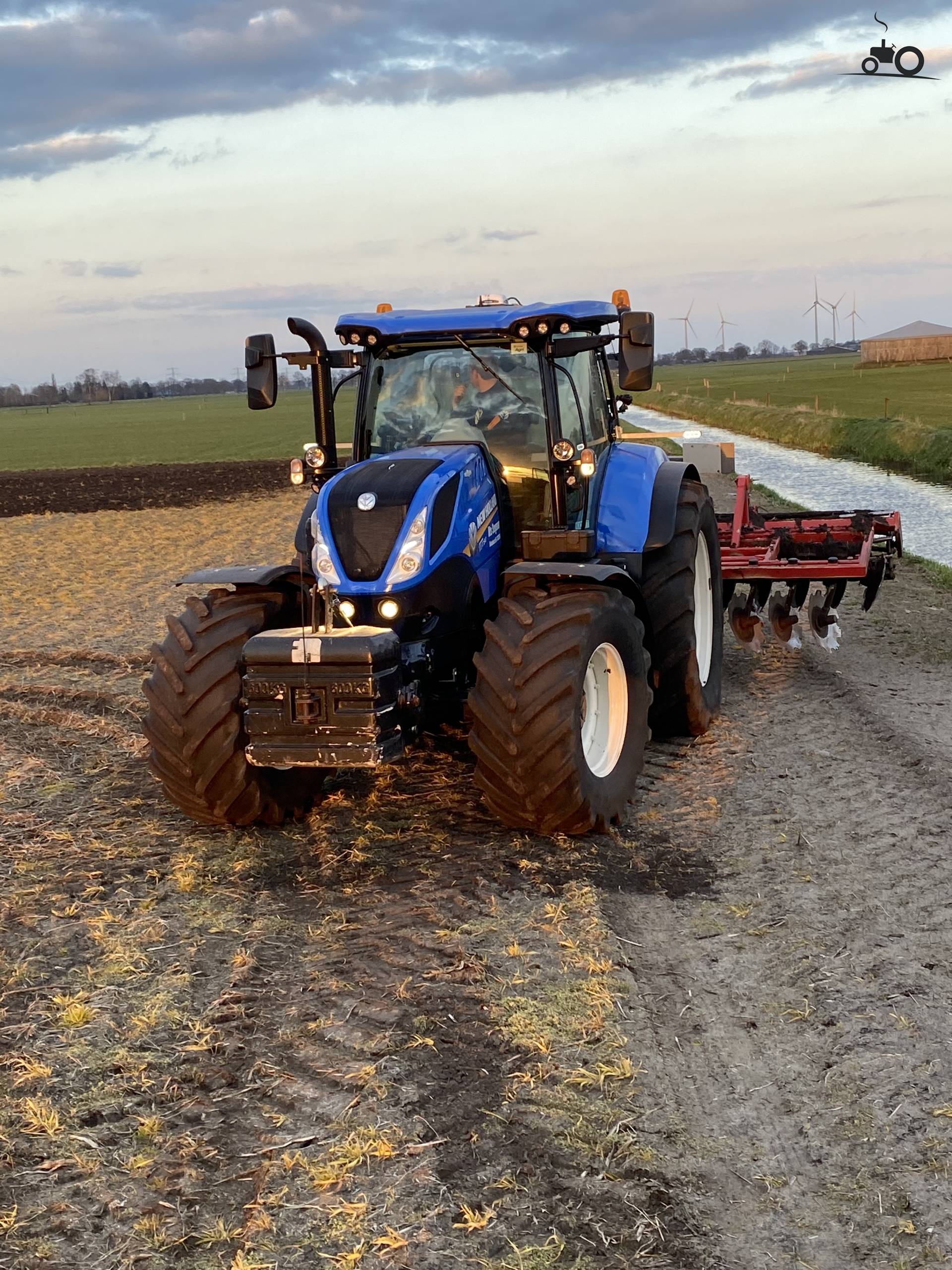 New Holland T 7.190 - Schweiz - Traktor foto #1408047