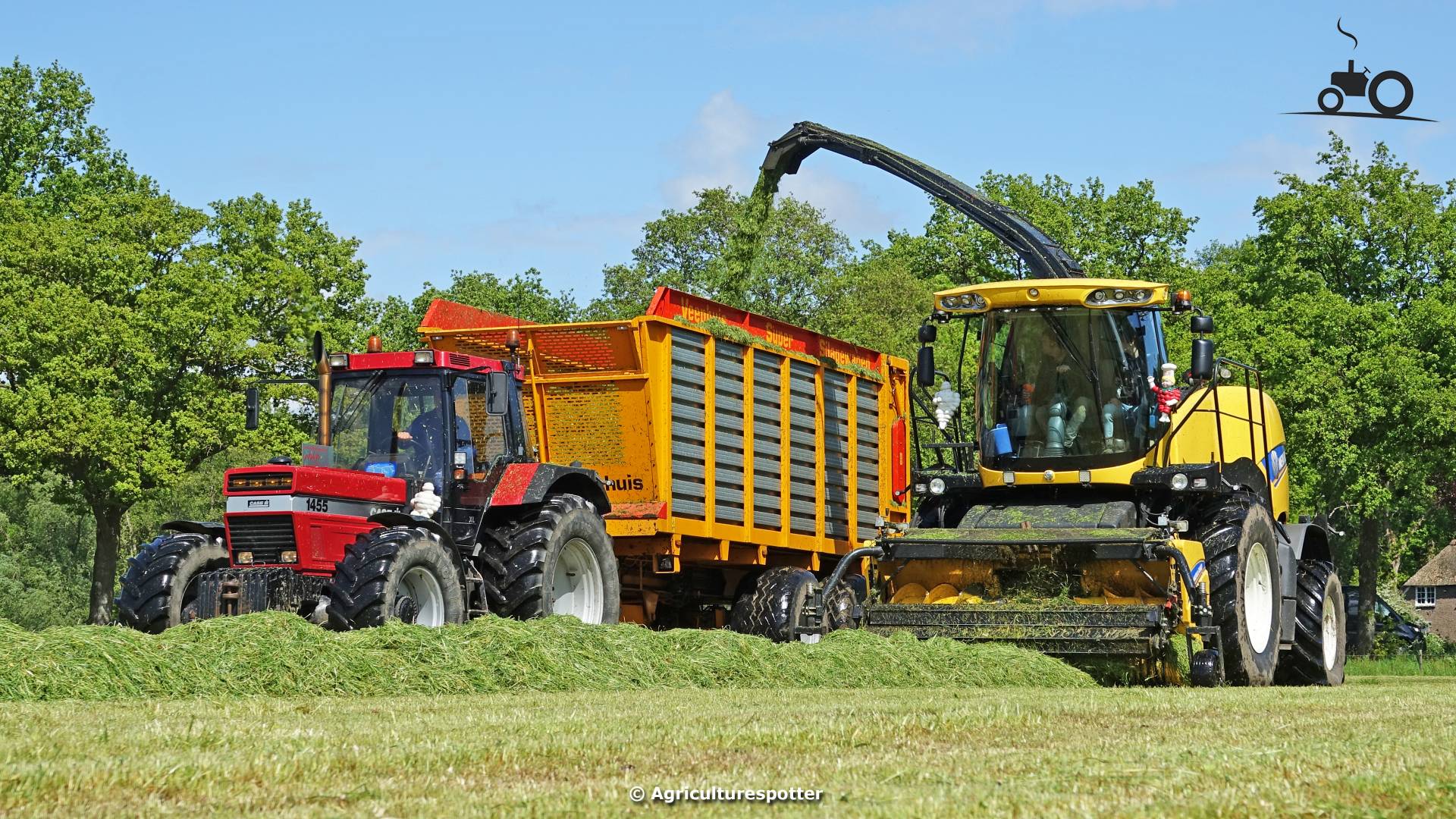 Foto New Holland Fr