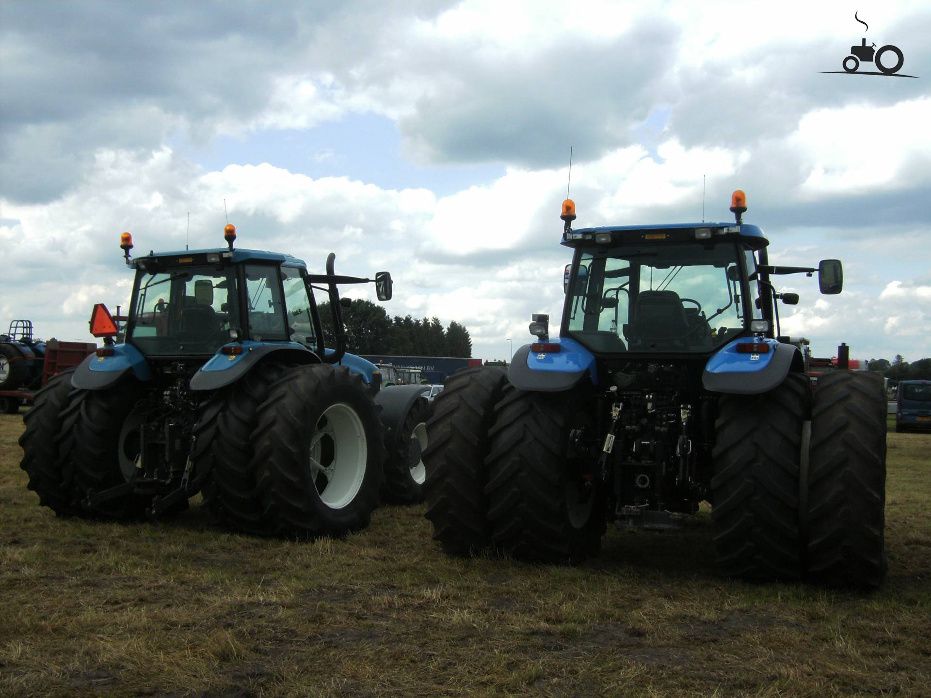 Foto New Holland TM 155 #144265