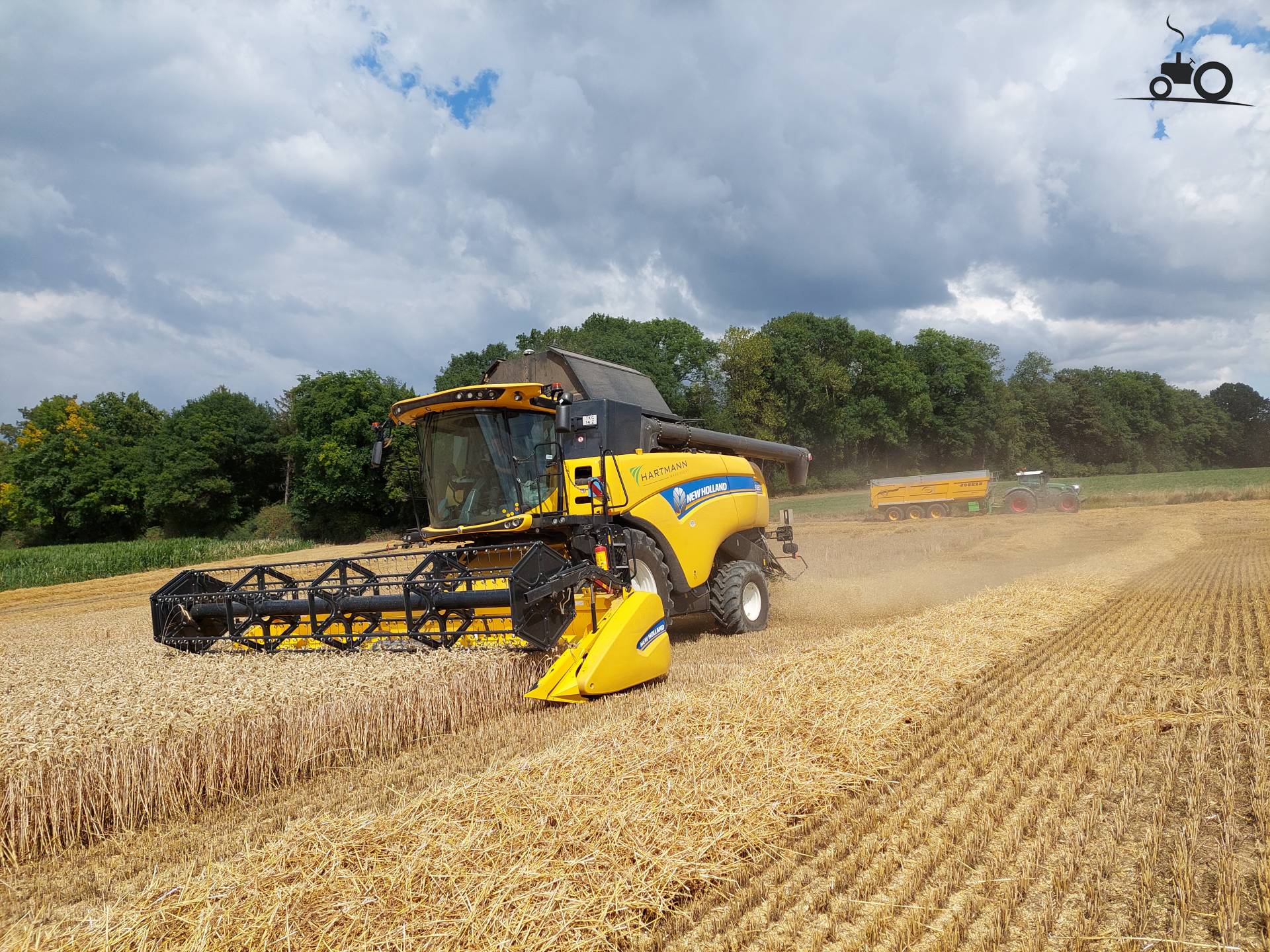 Foto New Holland CX 880 1482917