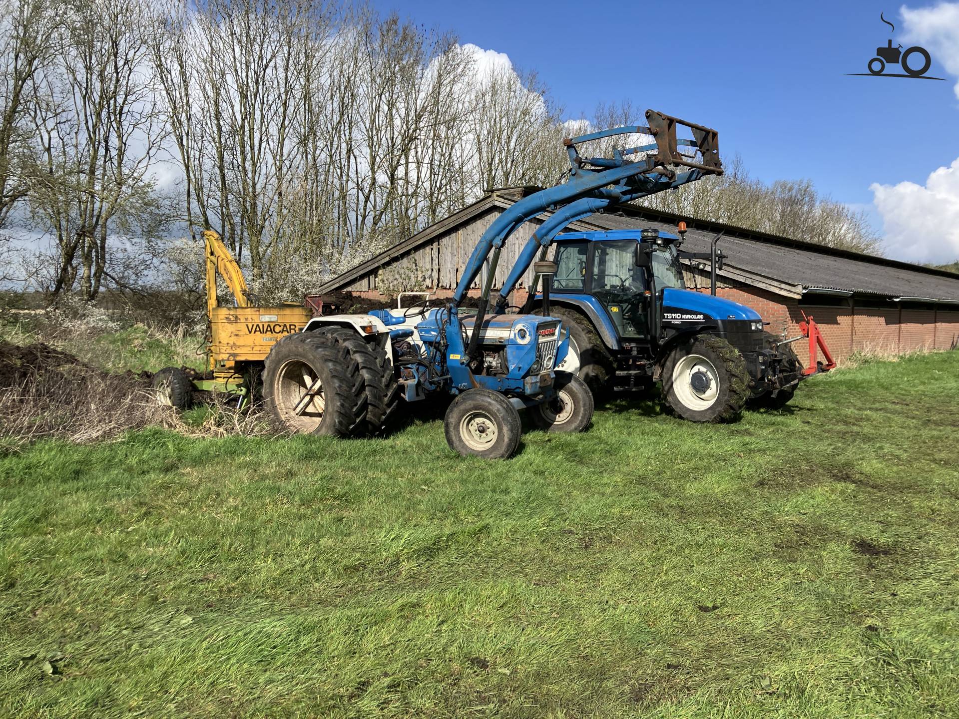 Foto New Holland TS 110 #1562022