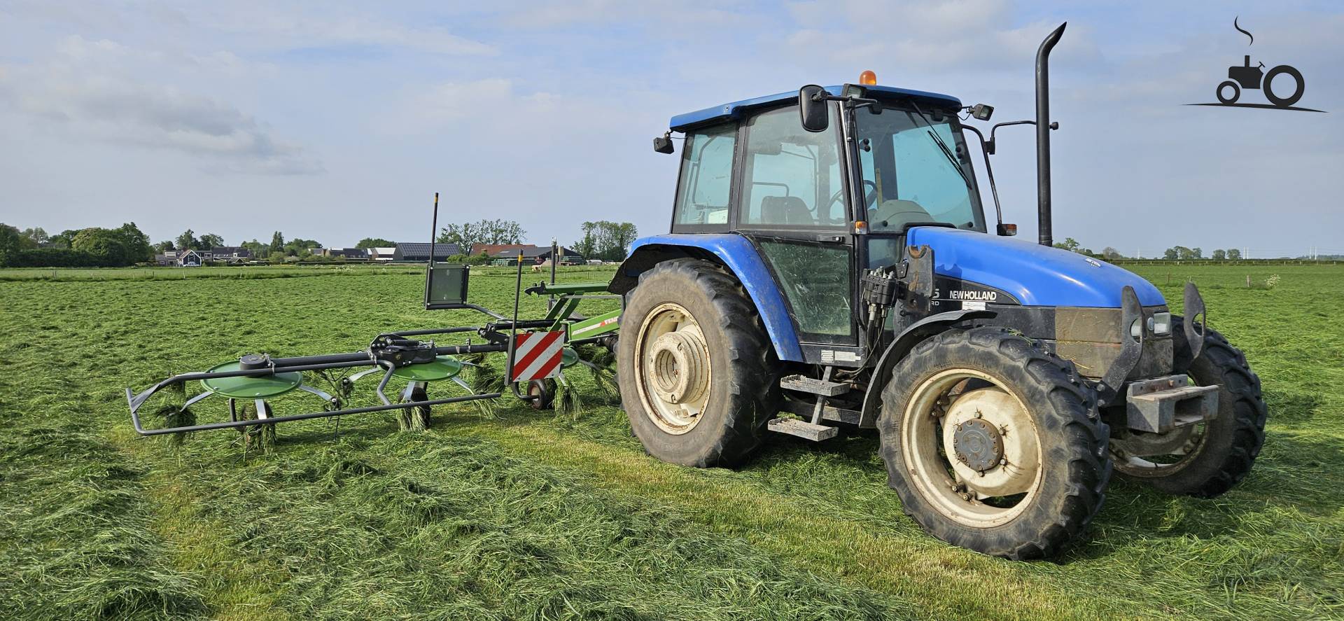 New Holland 5635 Fanclub - Specificaties, Foto's, Reviews & Forum