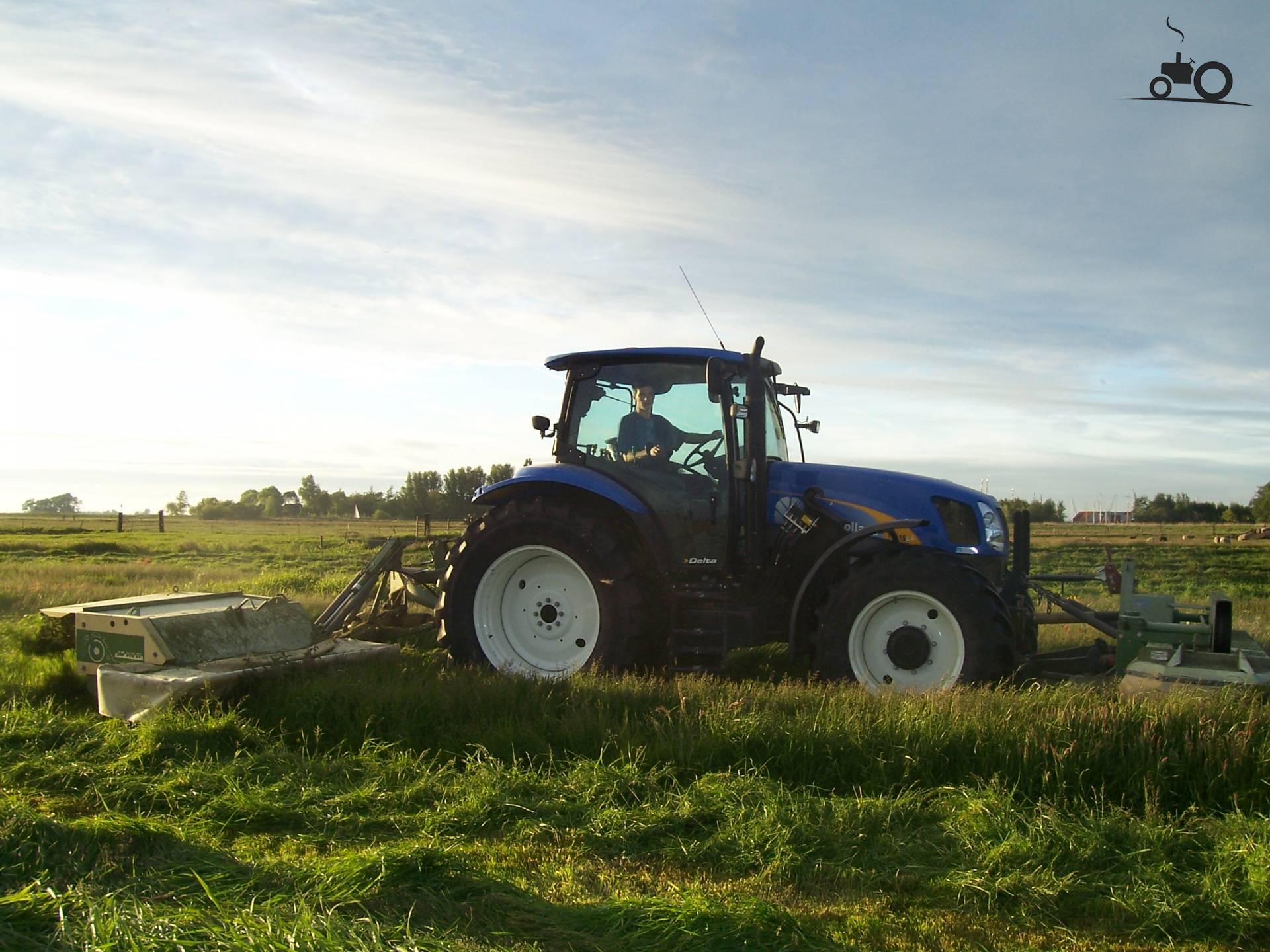New Holland TS 115 A Delta - Laatste Updates, Foto's & Video's