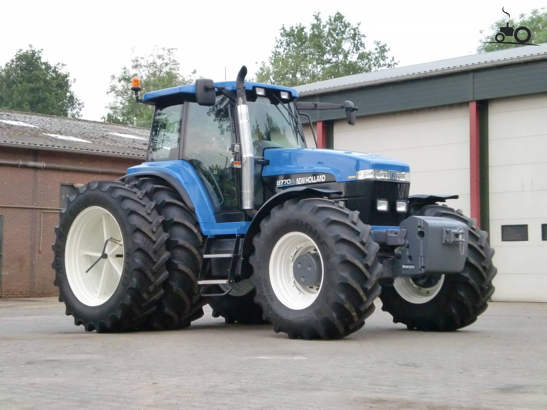 Foto New Holland 8770 A #366976