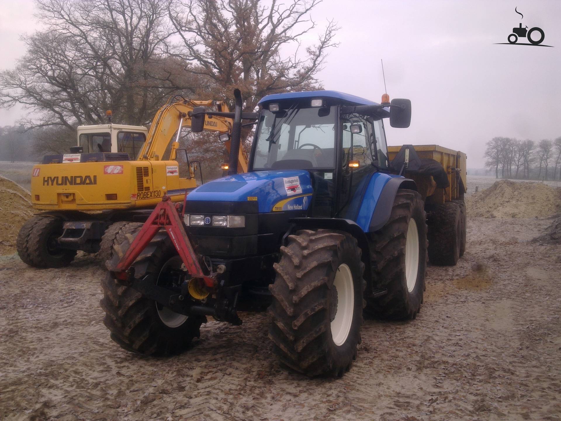 Foto New Holland TM 155 #428802