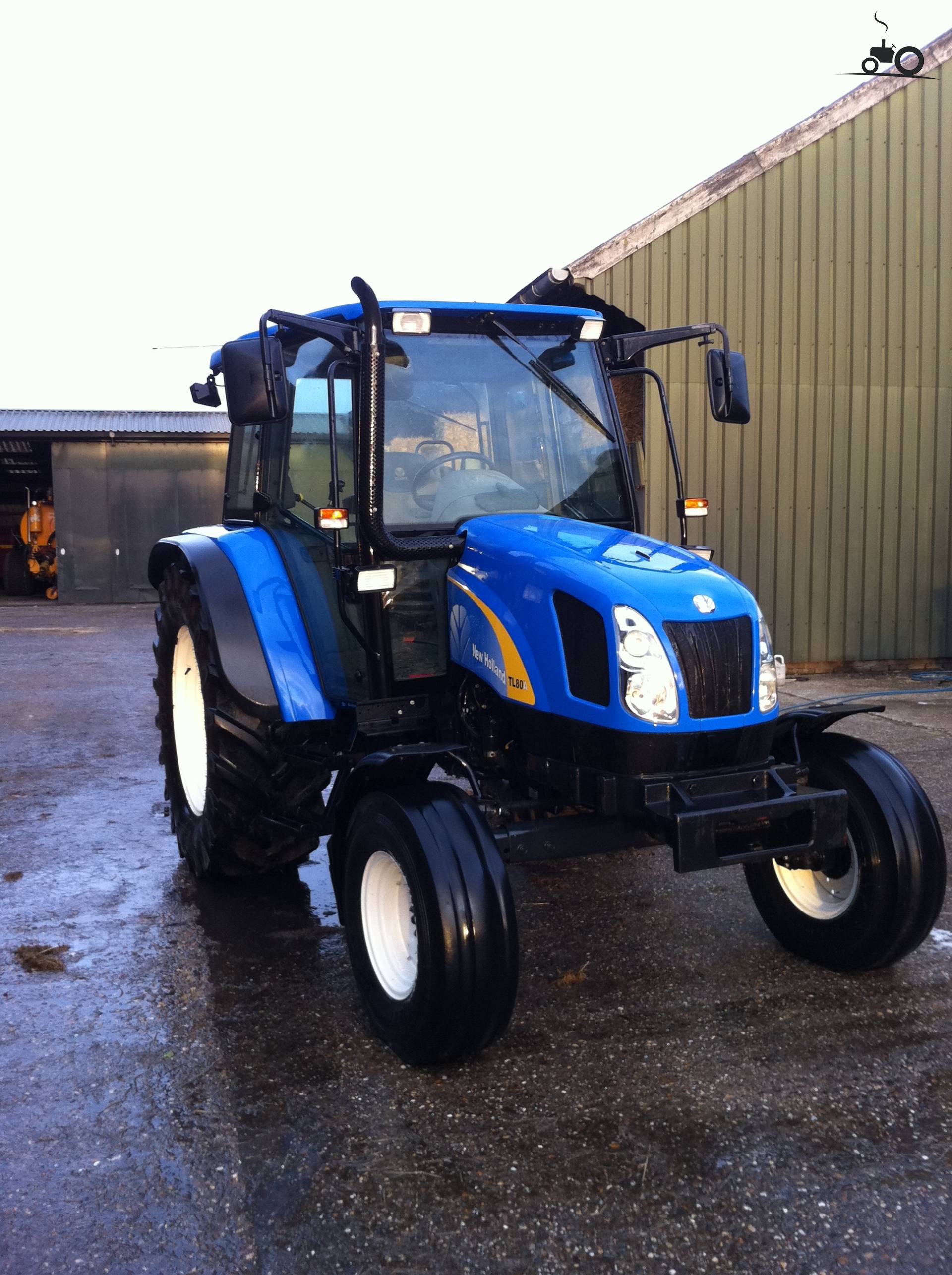 Foto New Holland TL 80 A #444852