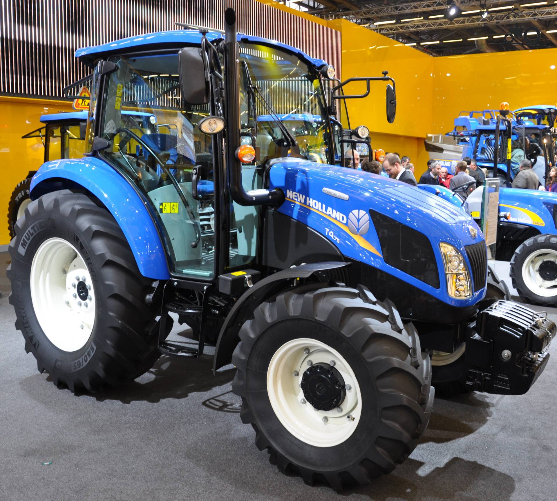 Foto New Holland T 4 75 Powerstar 455905   455905 T 4020 New Holland 