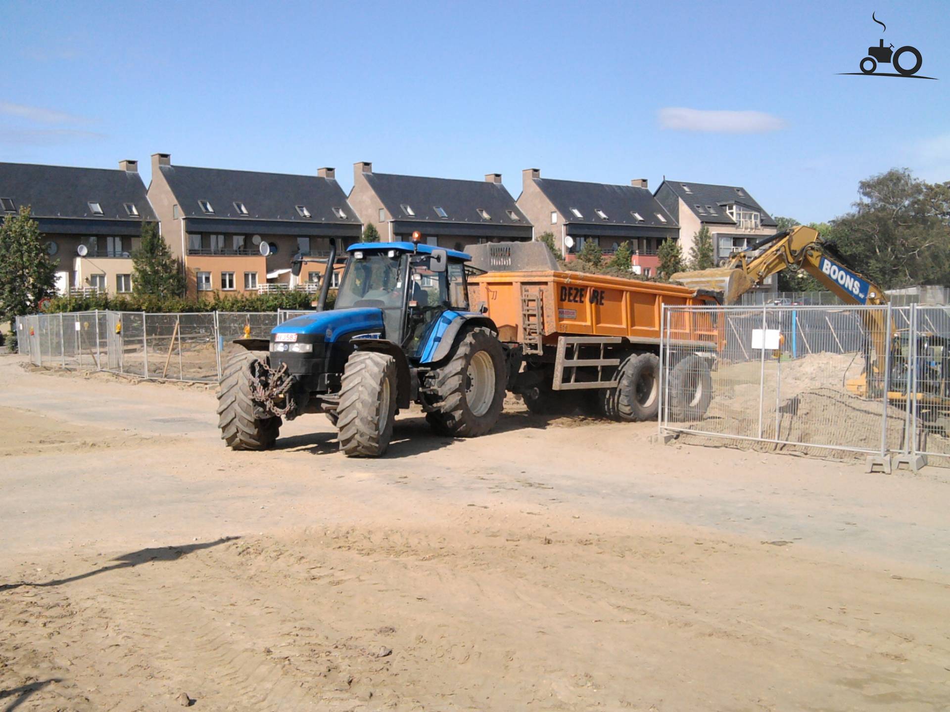 Foto New Holland TM 155 #525258