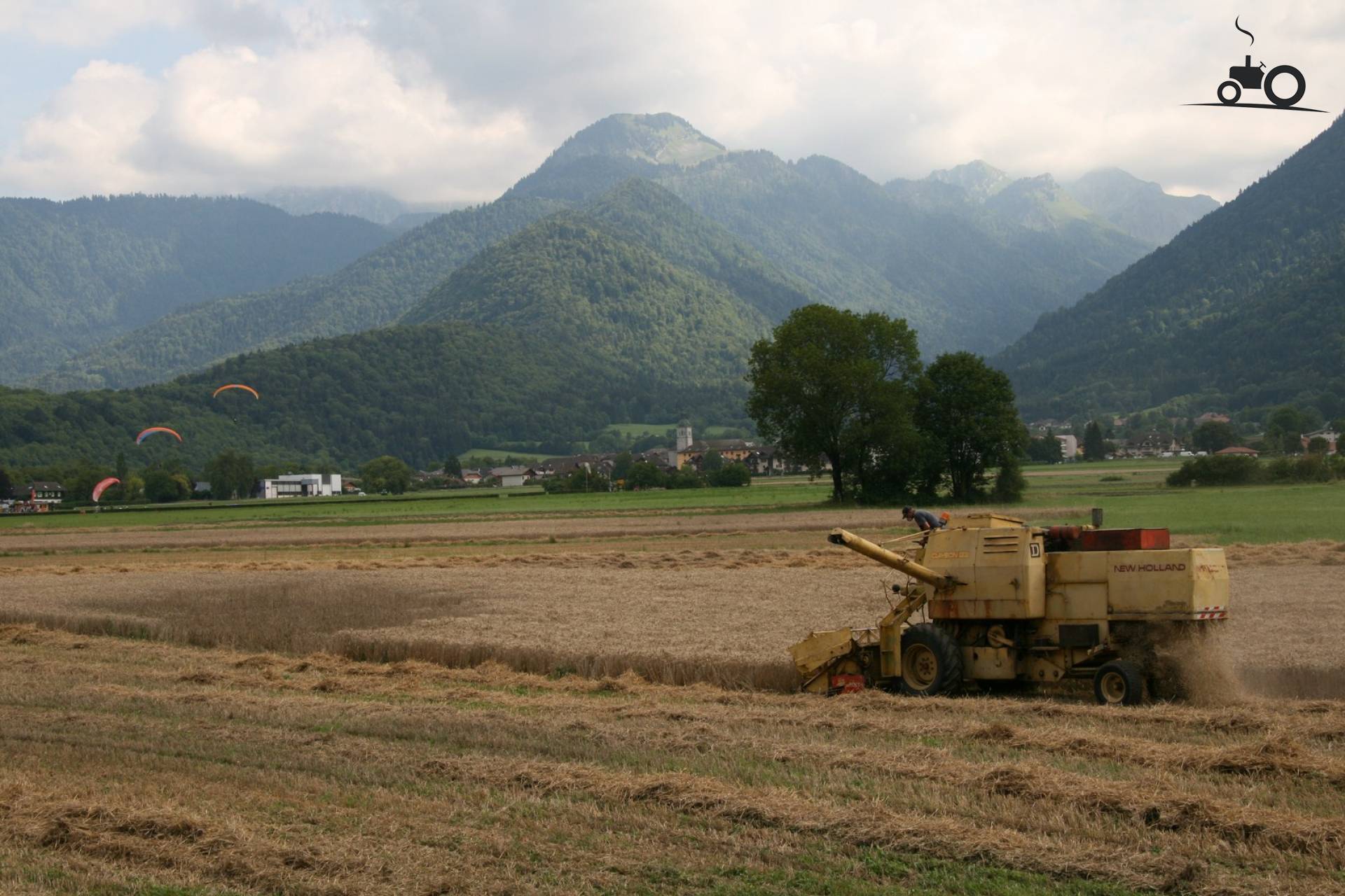 New Holland Clayson 133 Fanclub - Specificaties, Foto's, Reviews & Forum