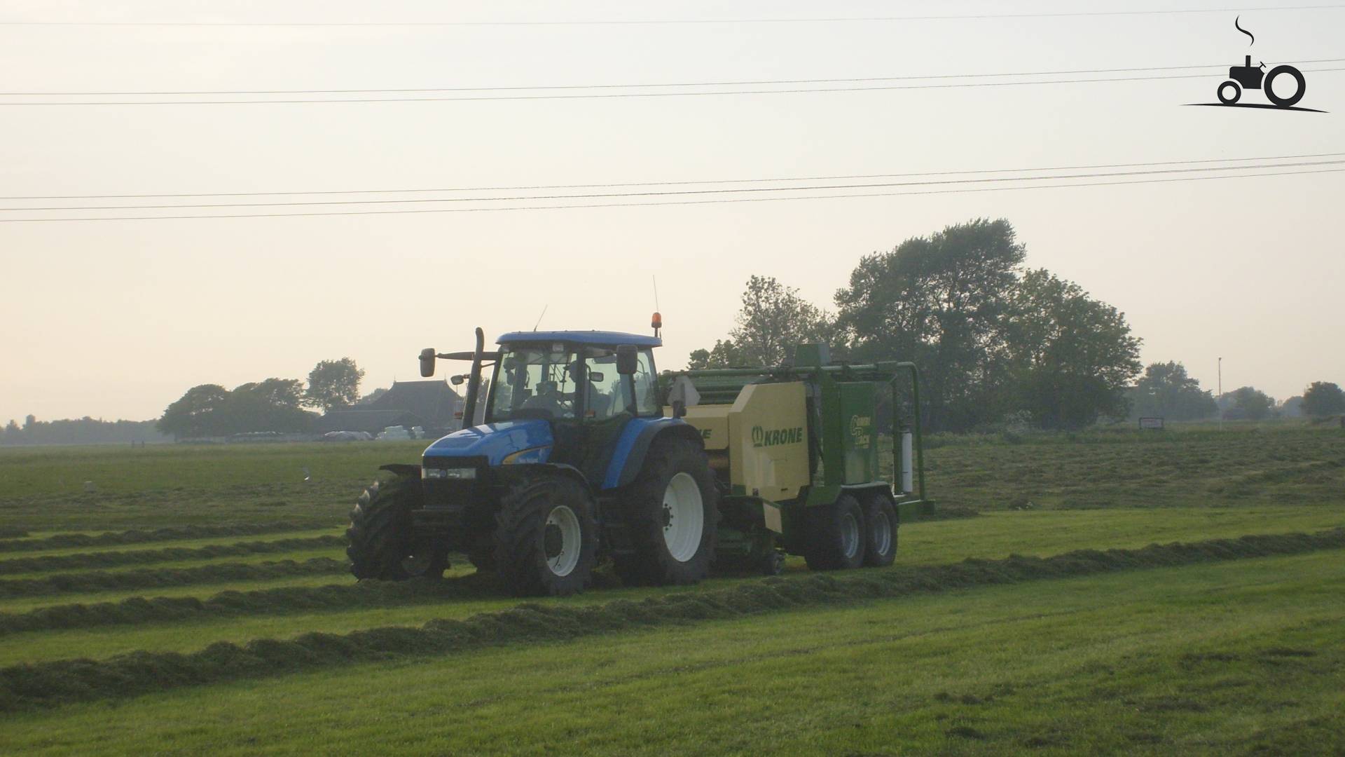Foto New Holland TM 155 van Loon Bedrijf E De Wit